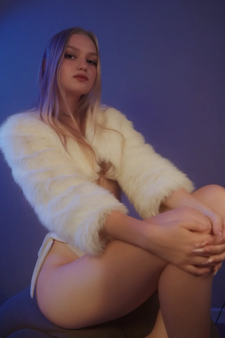 XXX Porn Photo of Nude trinnity_sweet 39