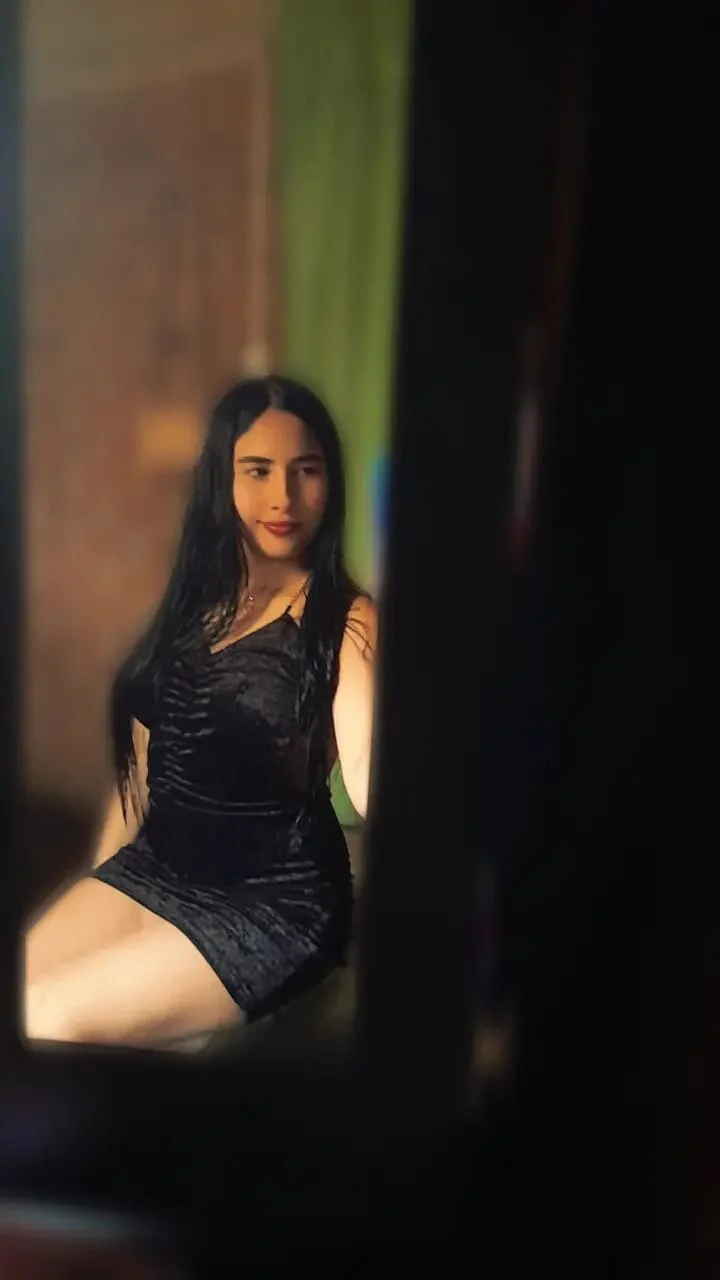 XXX Porn Photo of Nude Perla_peyton 4