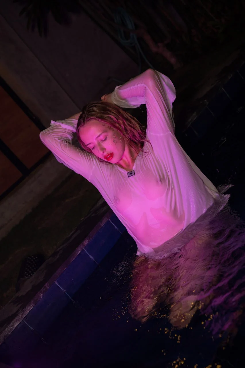 XXX Porn Photo of Nude Nura_n_Sarah 22