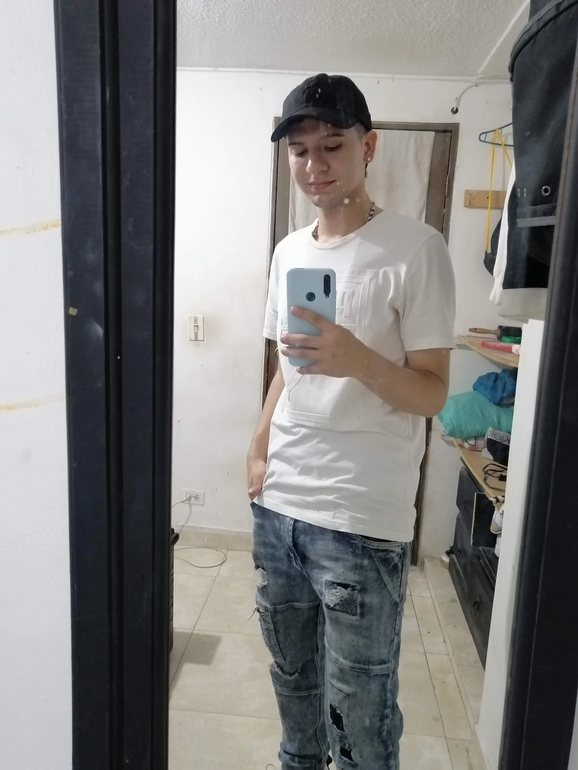 XXX Porn Photo of Nude BoyhotP 6