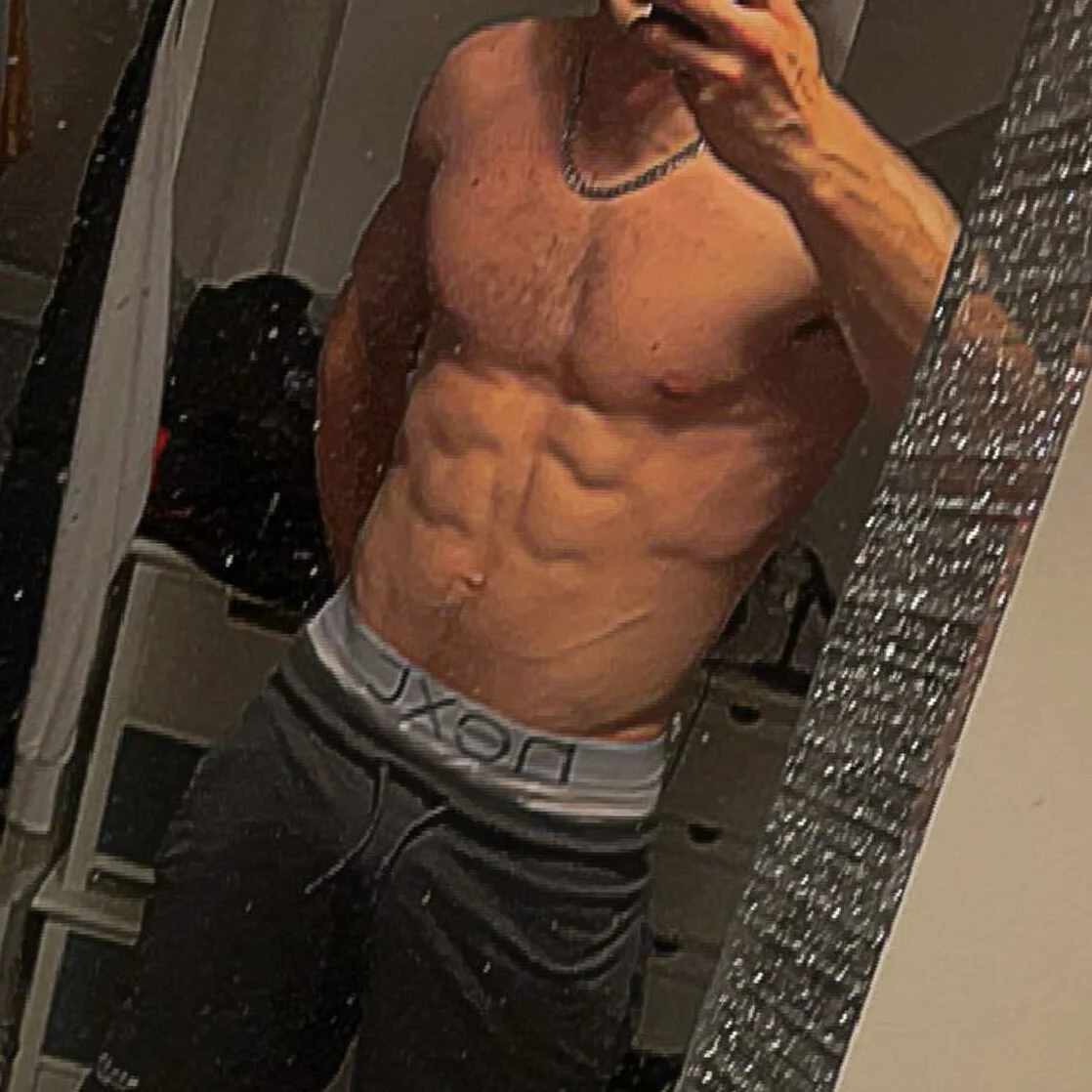 XXX Porn Photo of Nude DiegoShow1 1