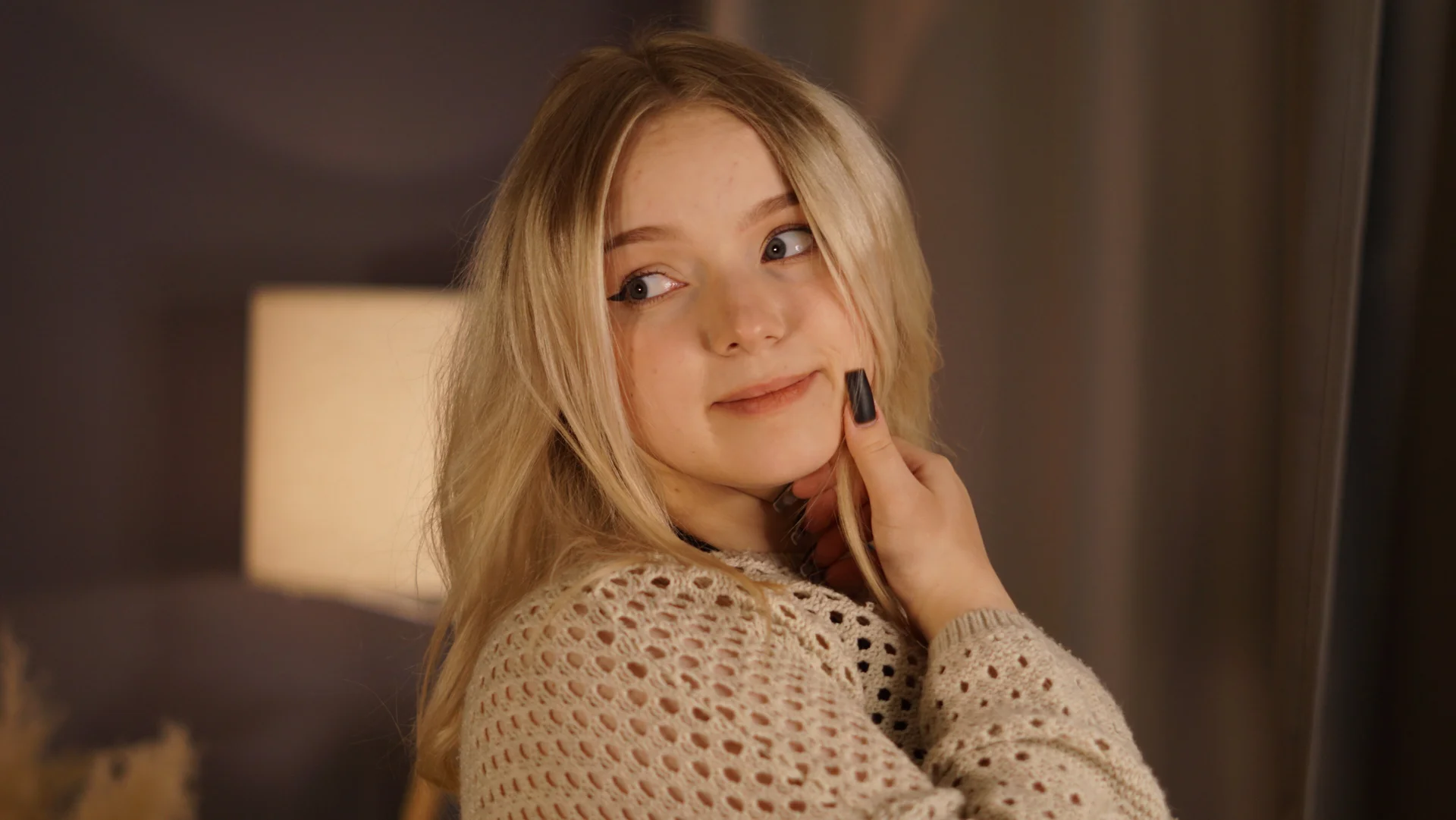 XXX Porn Photo of Nude ZaraCreedon 21