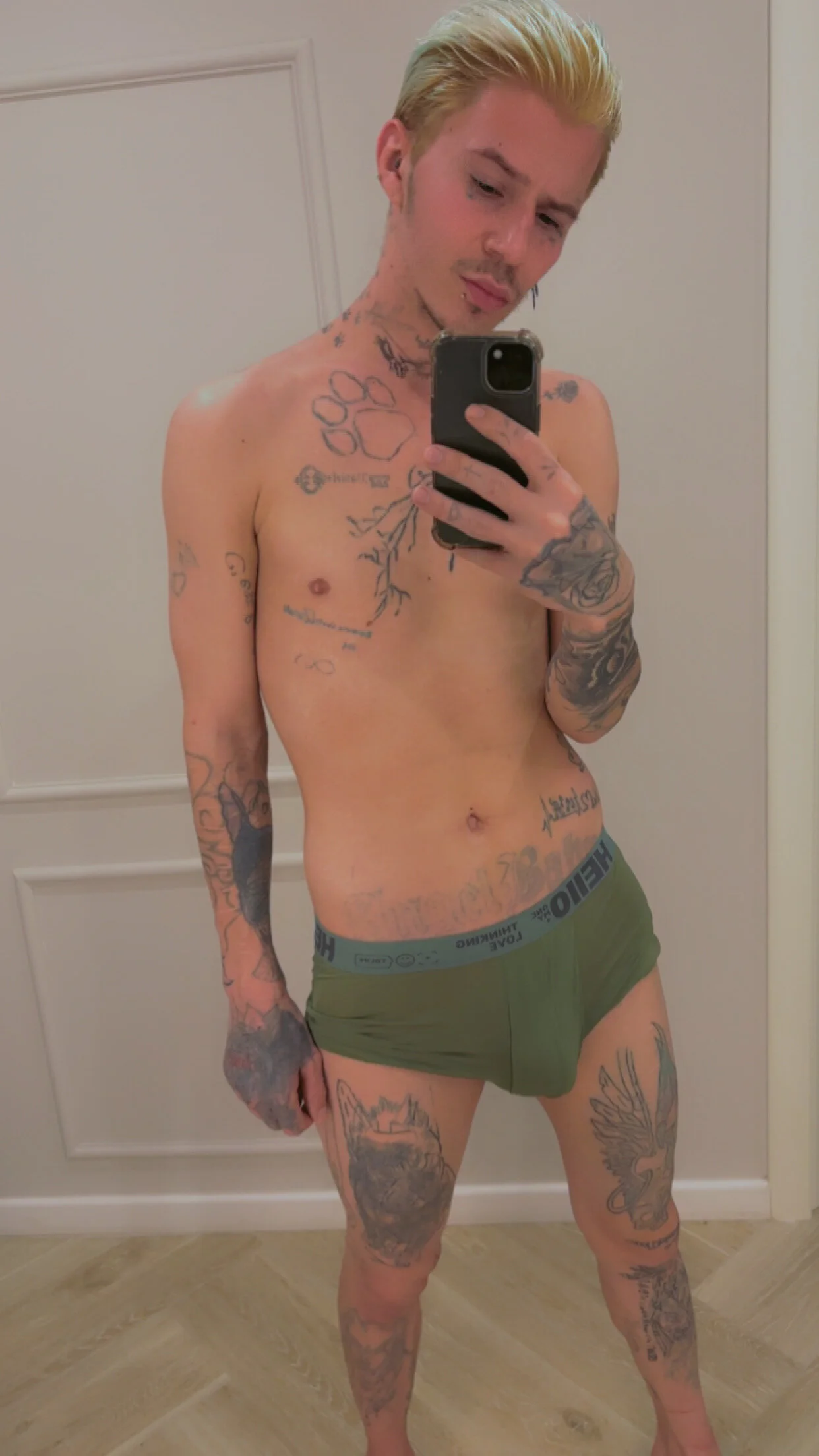 XXX Porn Photo of Nude Habibi24xl 3