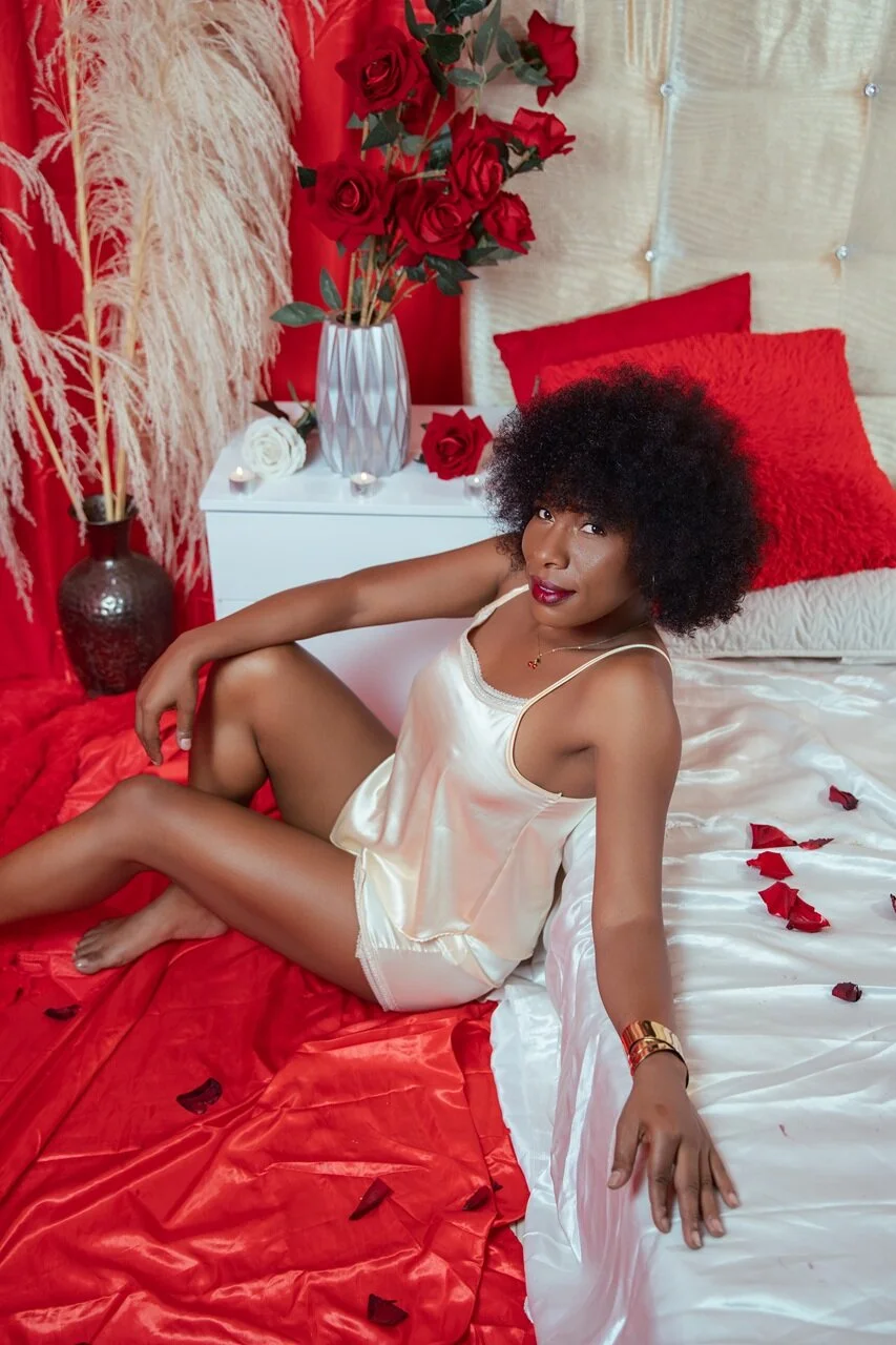 XXX Porn Photo of Nude CardyKambell1 17