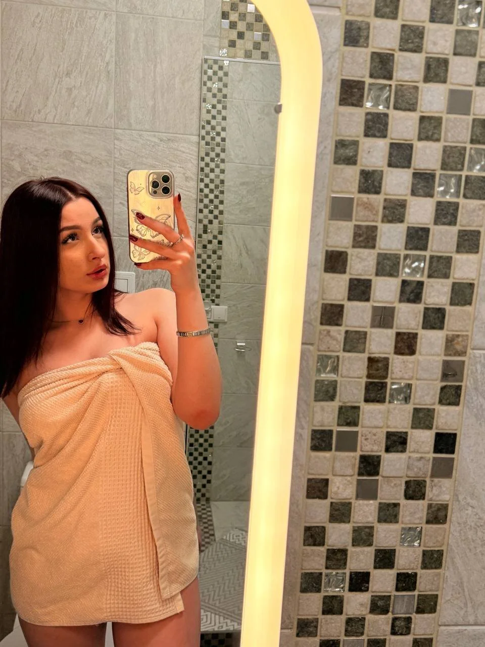 XXX Porn Photo of Nude EleneKatzebeg 3