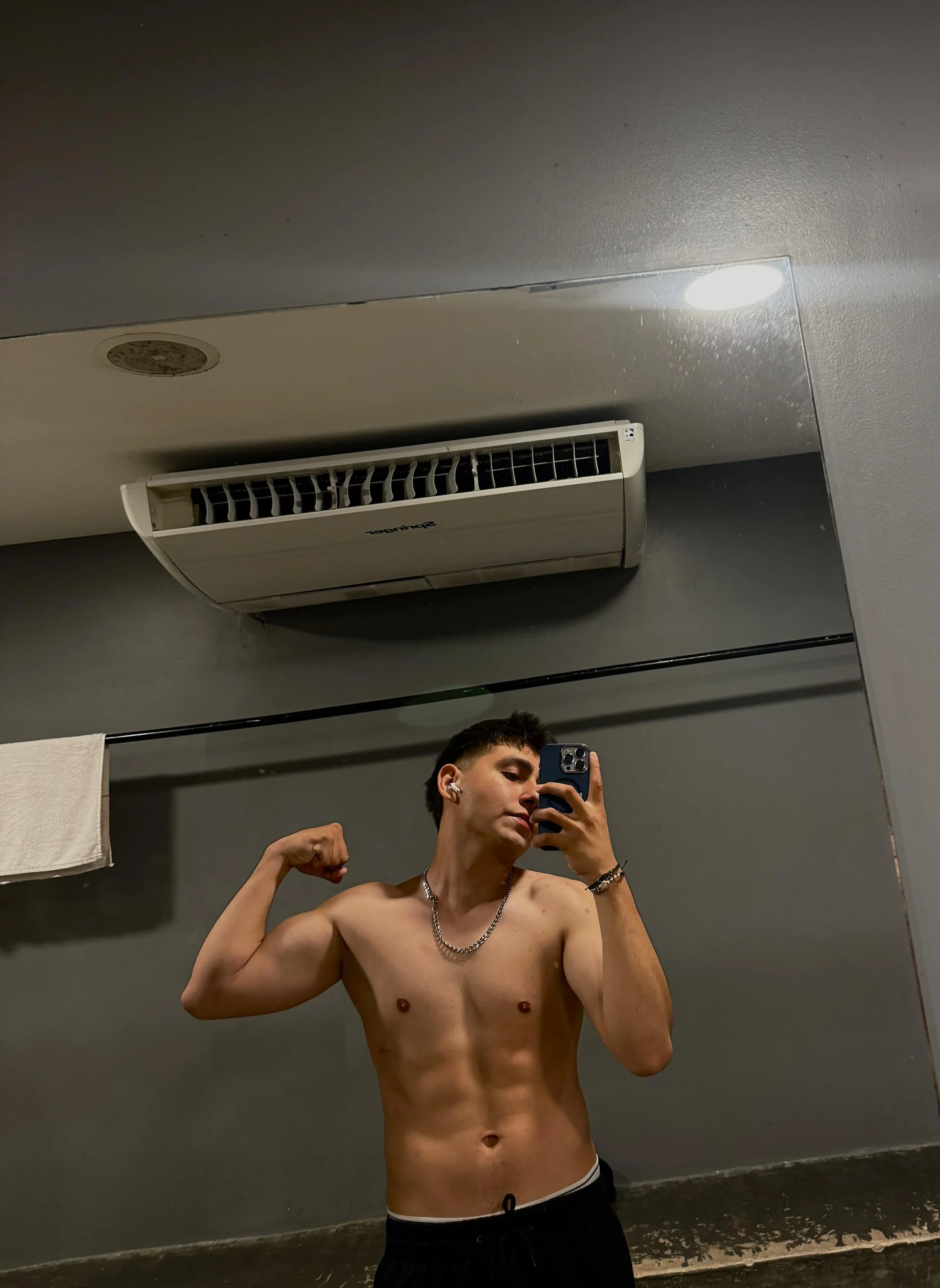 XXX Porn Photo of Nude Nicolas_James_Sc 16