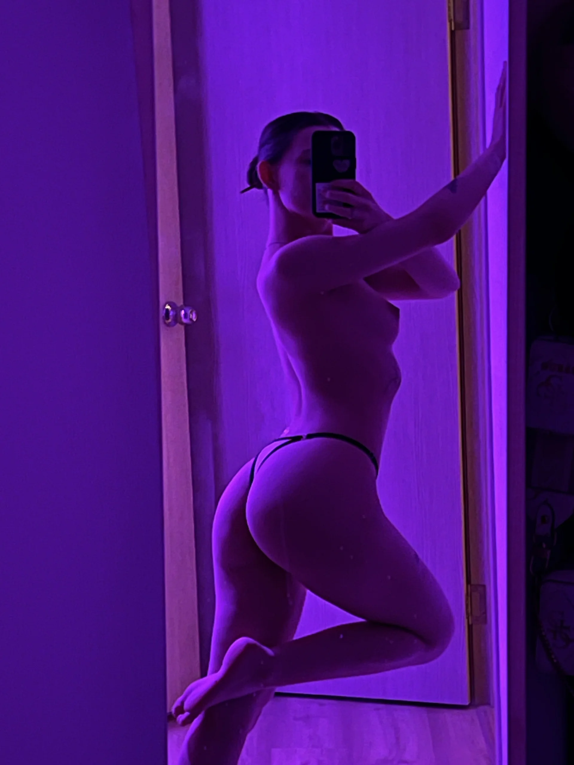 XXX Porn Photo of Nude RoxanaParker 5