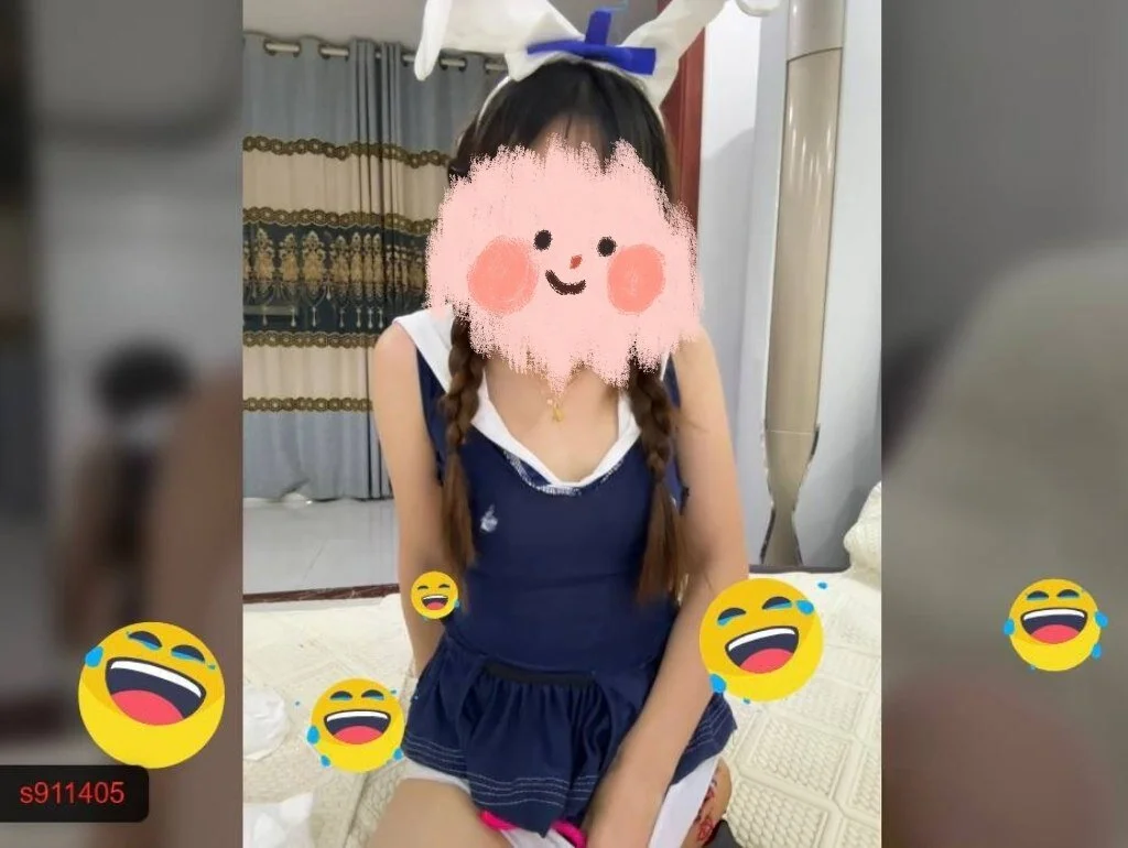XXX Porn Photo of Nude haha-baobao 23