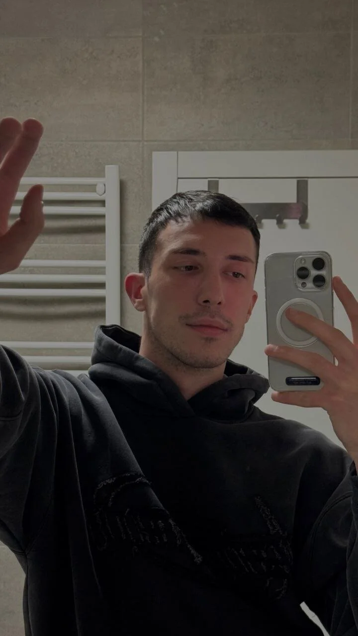 XXX Porn Photo of Nude Matteoluvv 3