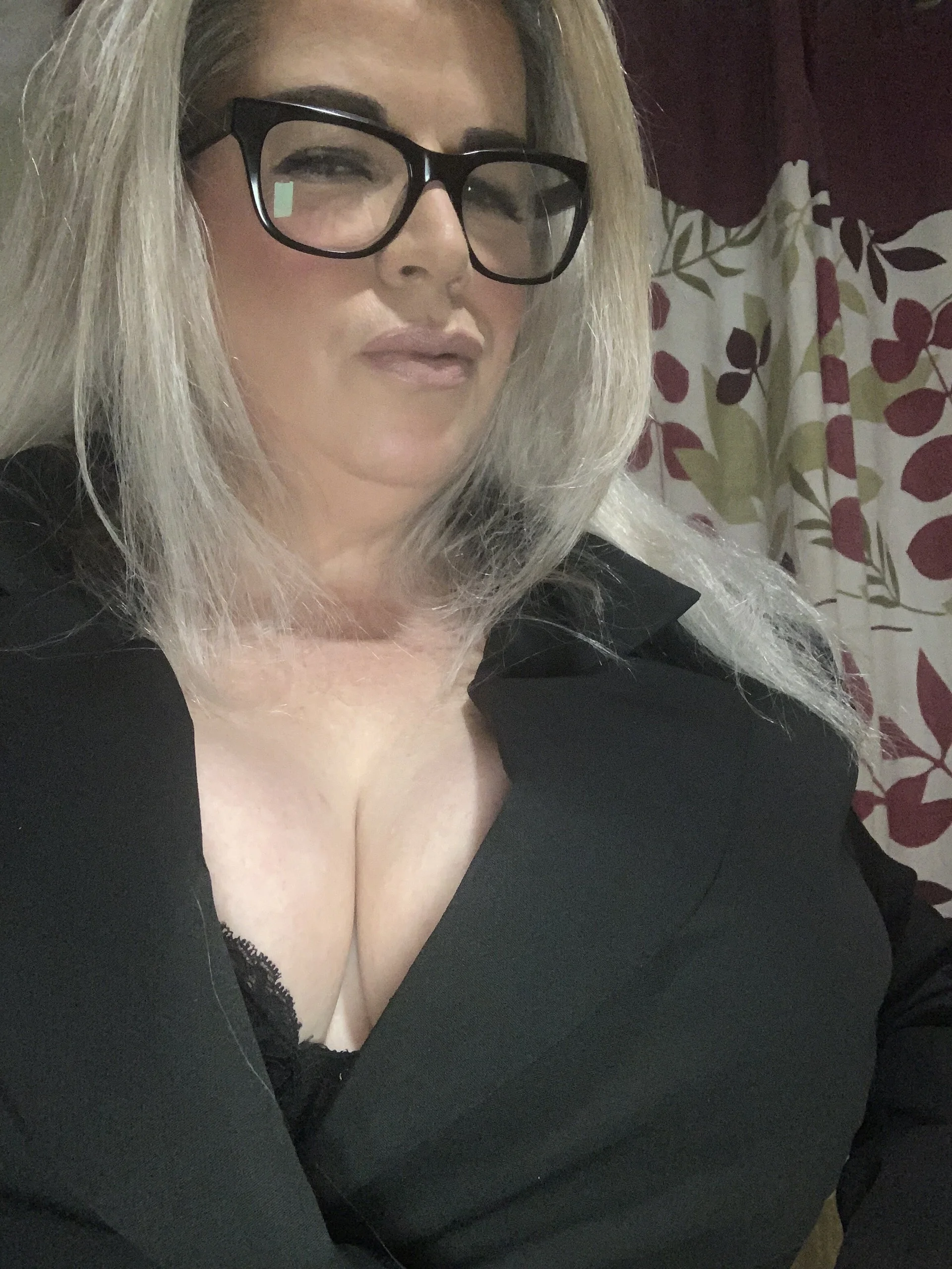 XXX Porn Photo of Nude curvy-Ruby-Uk 2