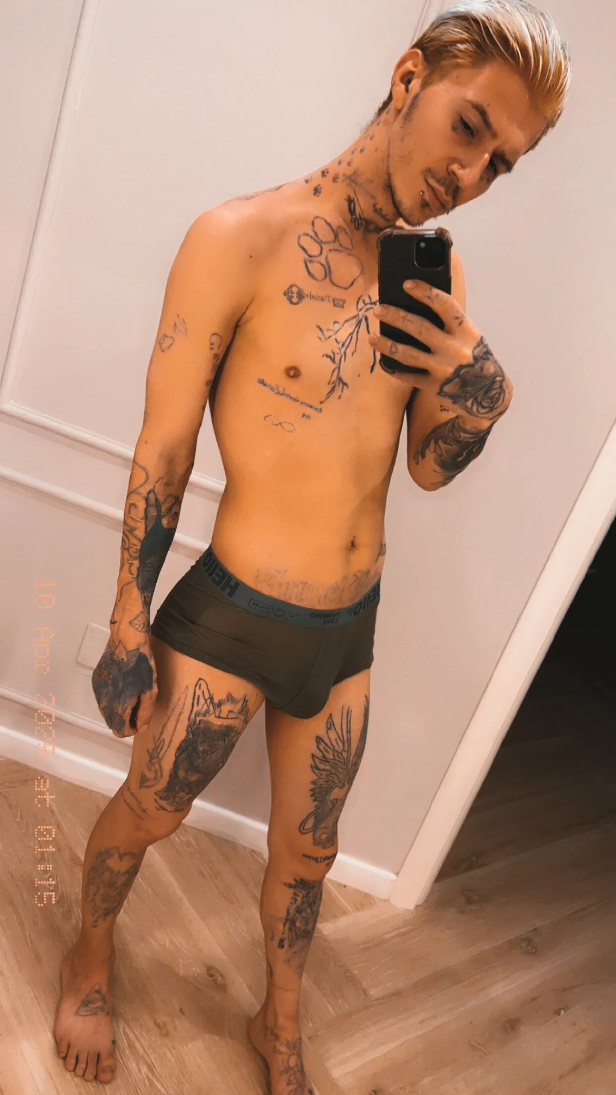 XXX Porn Photo of Nude Habibi24xl 4