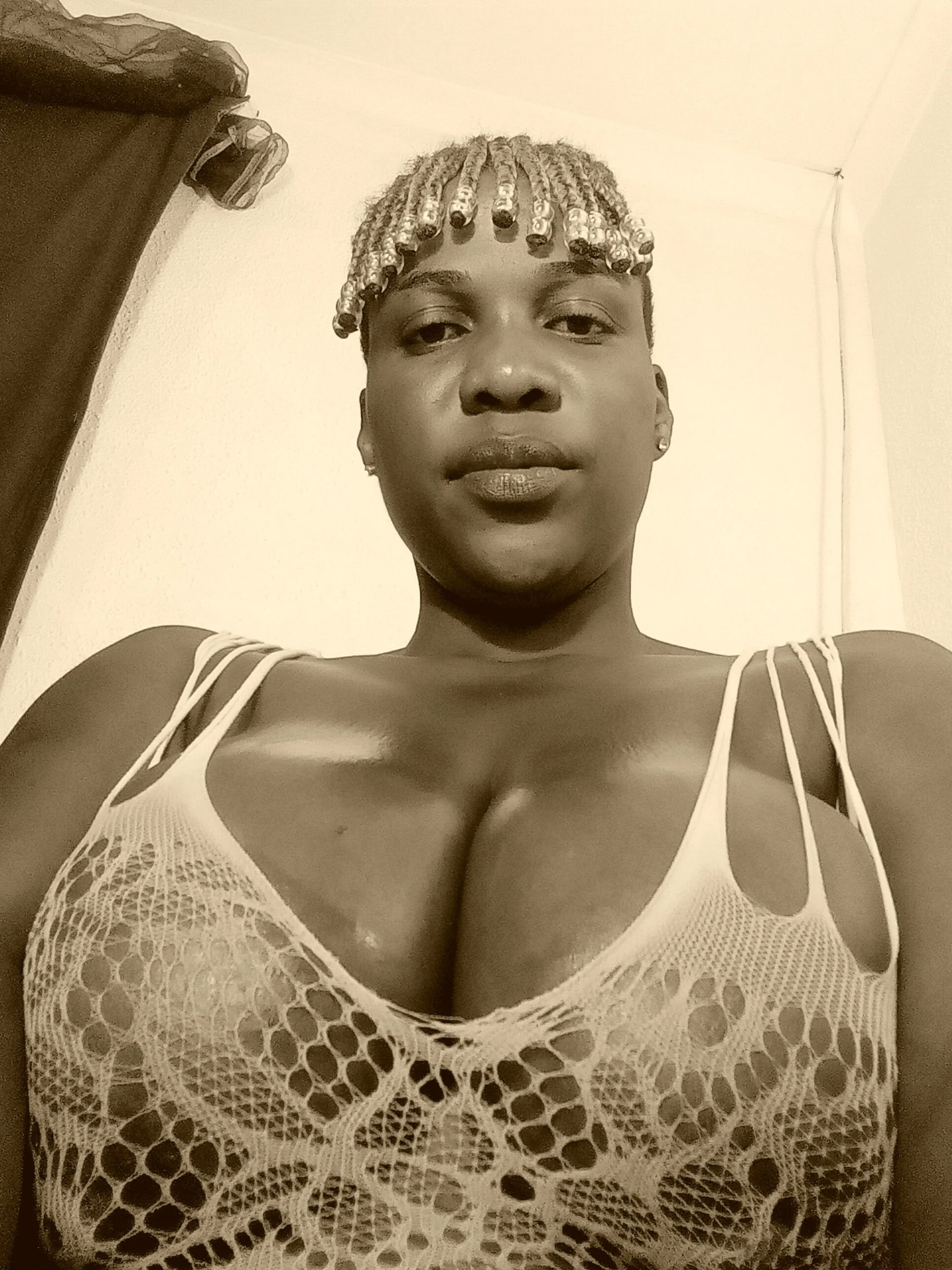 XXX Porn Photo of Nude Mtsepara 7