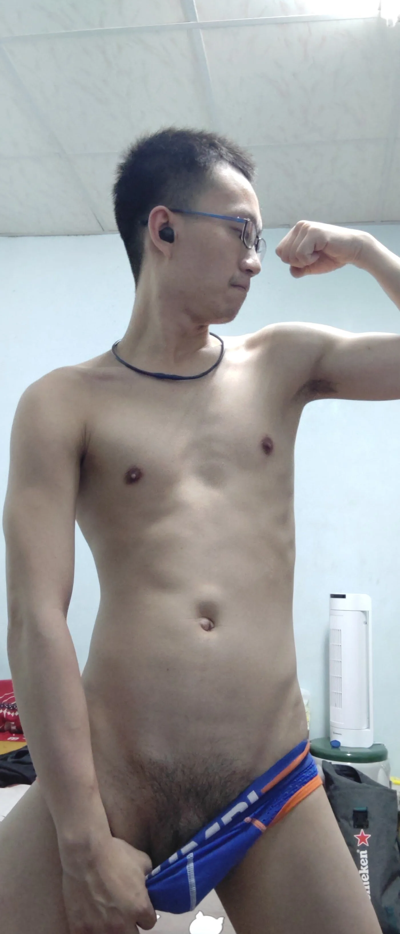 XXX Porn Photo of Nude Exposedsian 50