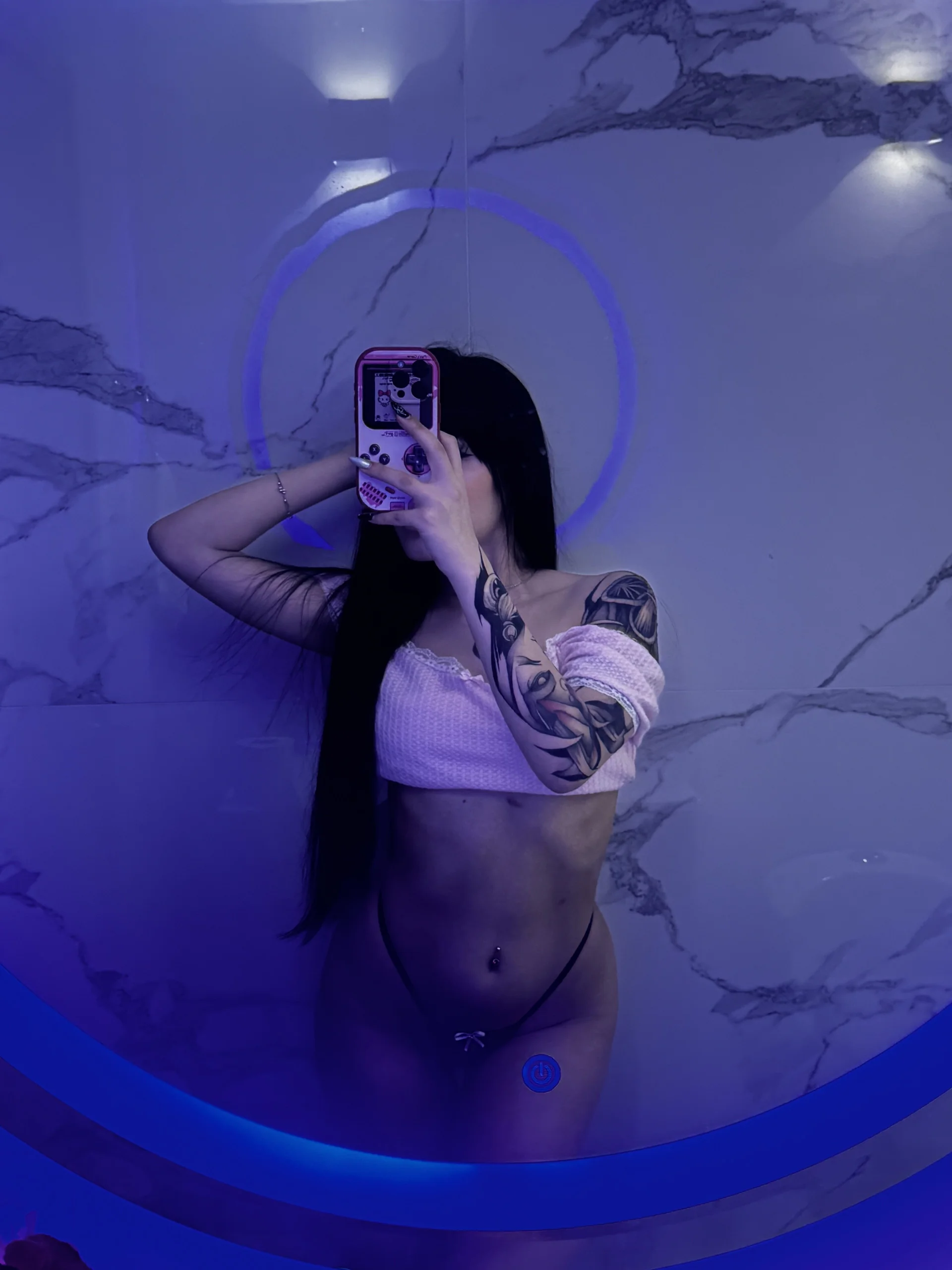 XXX Porn Photo of Nude cuteezoe 9