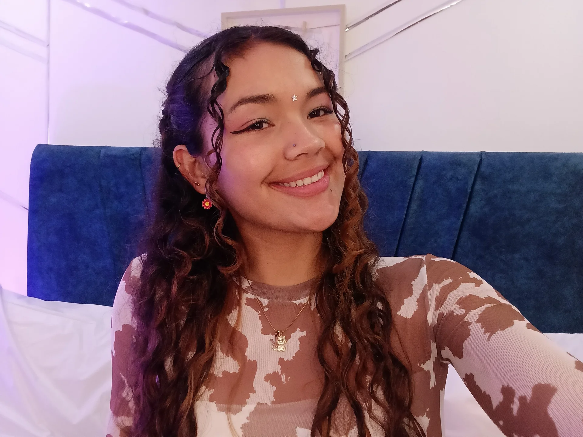XXX Porn Photo of Nude Camilla_Miller01 36