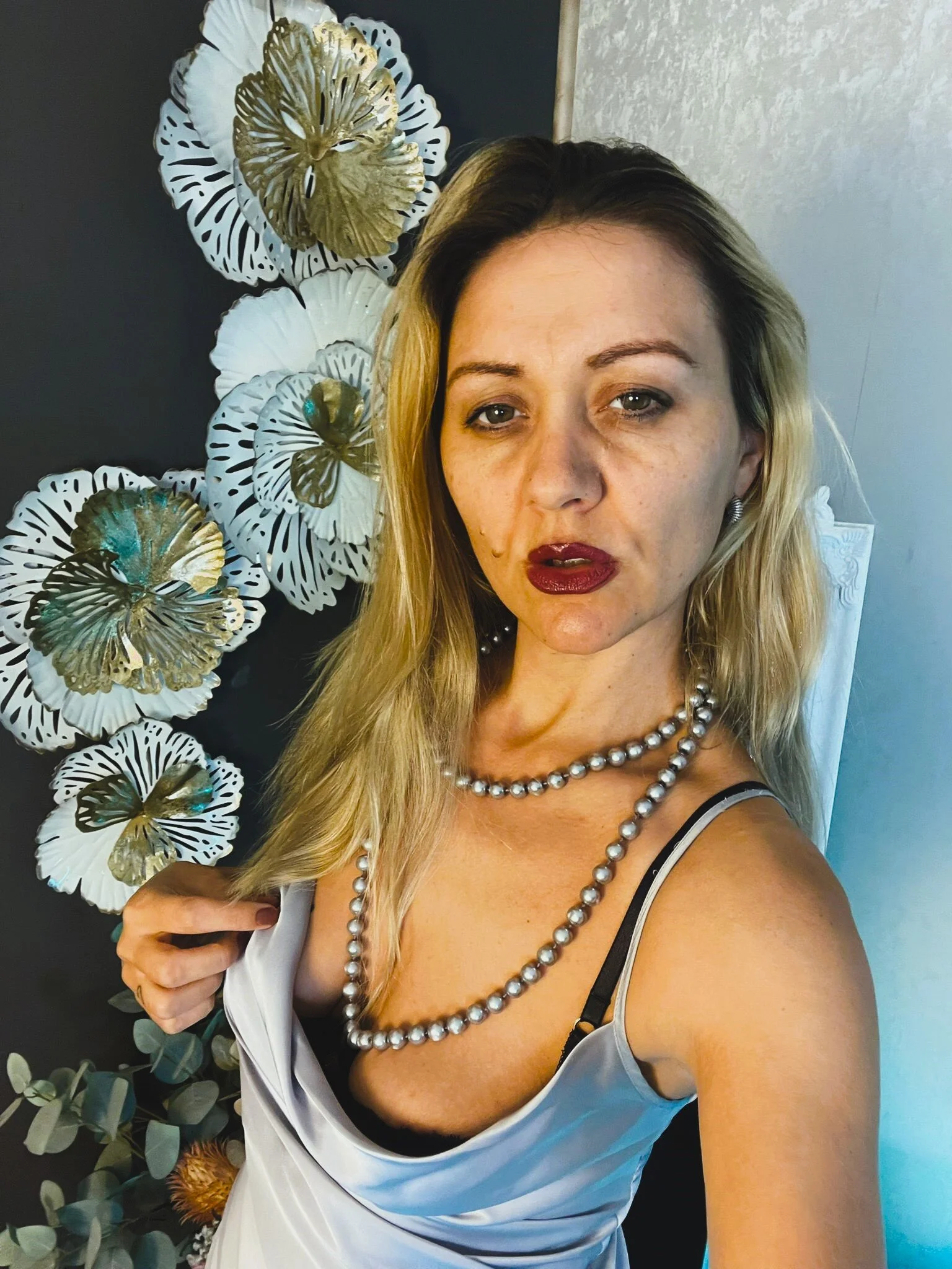 XXX Porn Photo of Nude EllaMilf_ 49