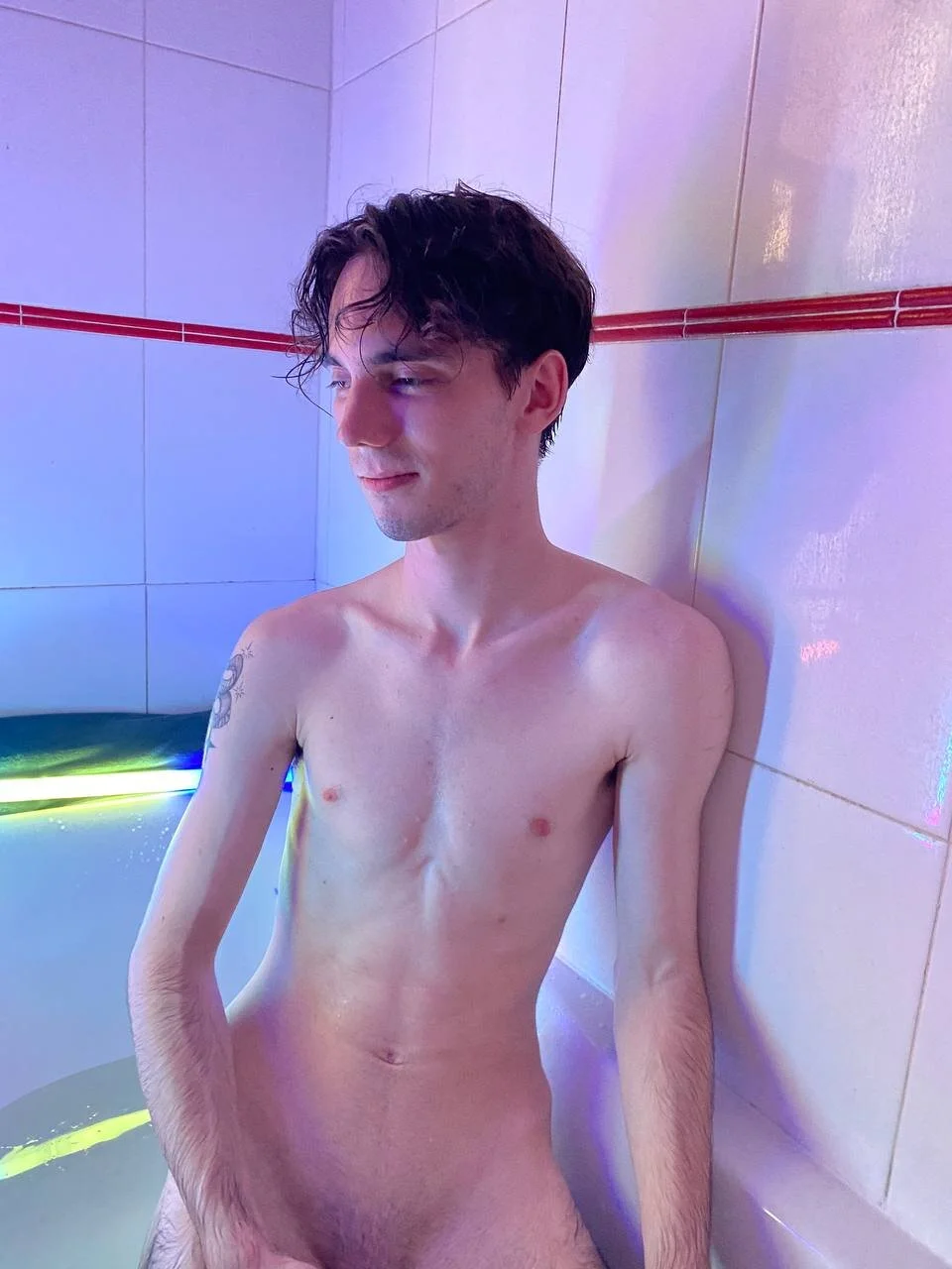 XXX Porn Photo of Nude Jeffry_Snake 23
