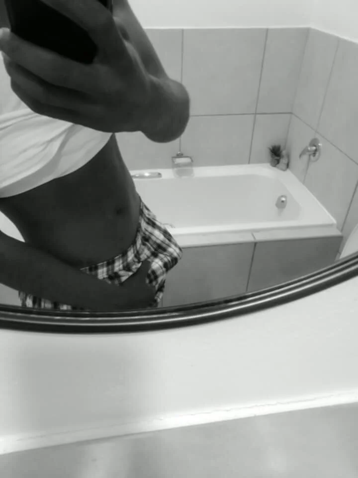 XXX Porn Photo of Nude Darkskinned20 3