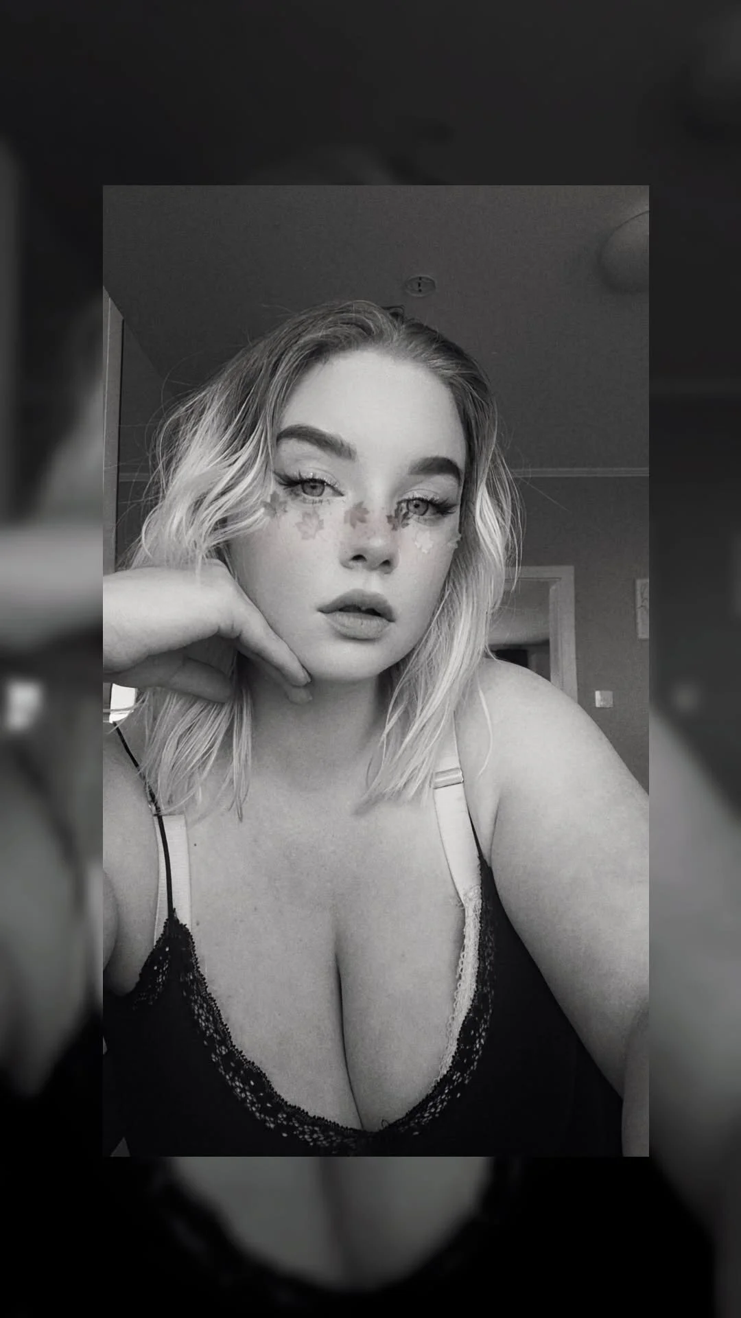 XXX Porn Photo of Nude MinchenBienchen98 15