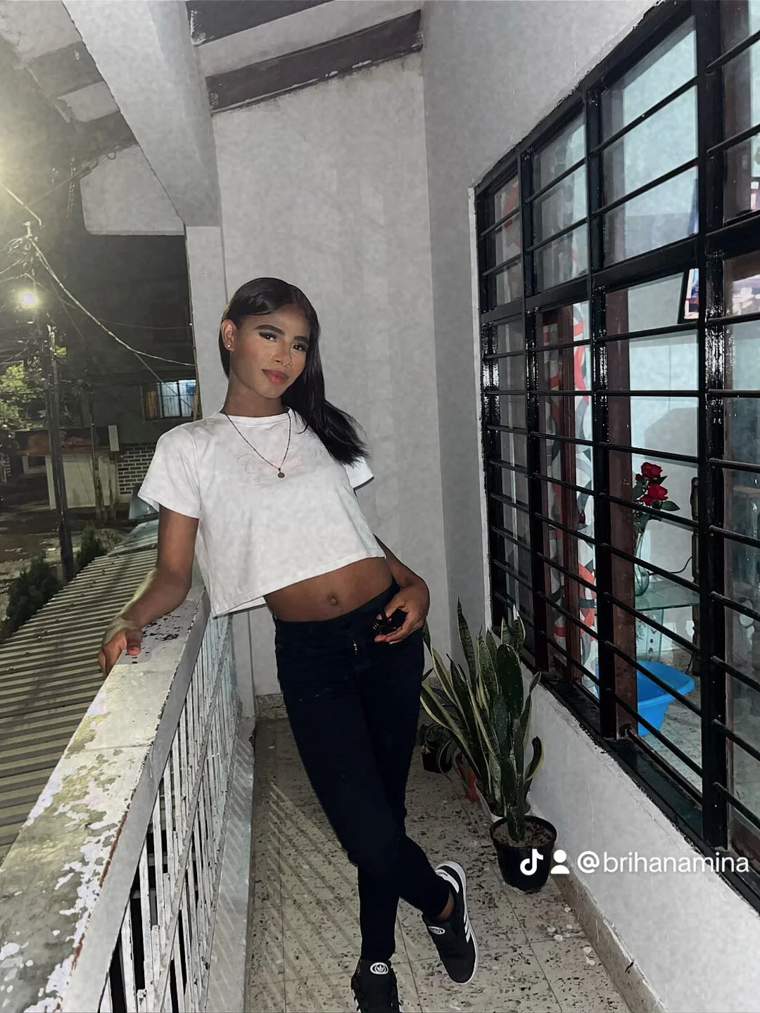 XXX Porn Photo of Nude brihanasxx 24