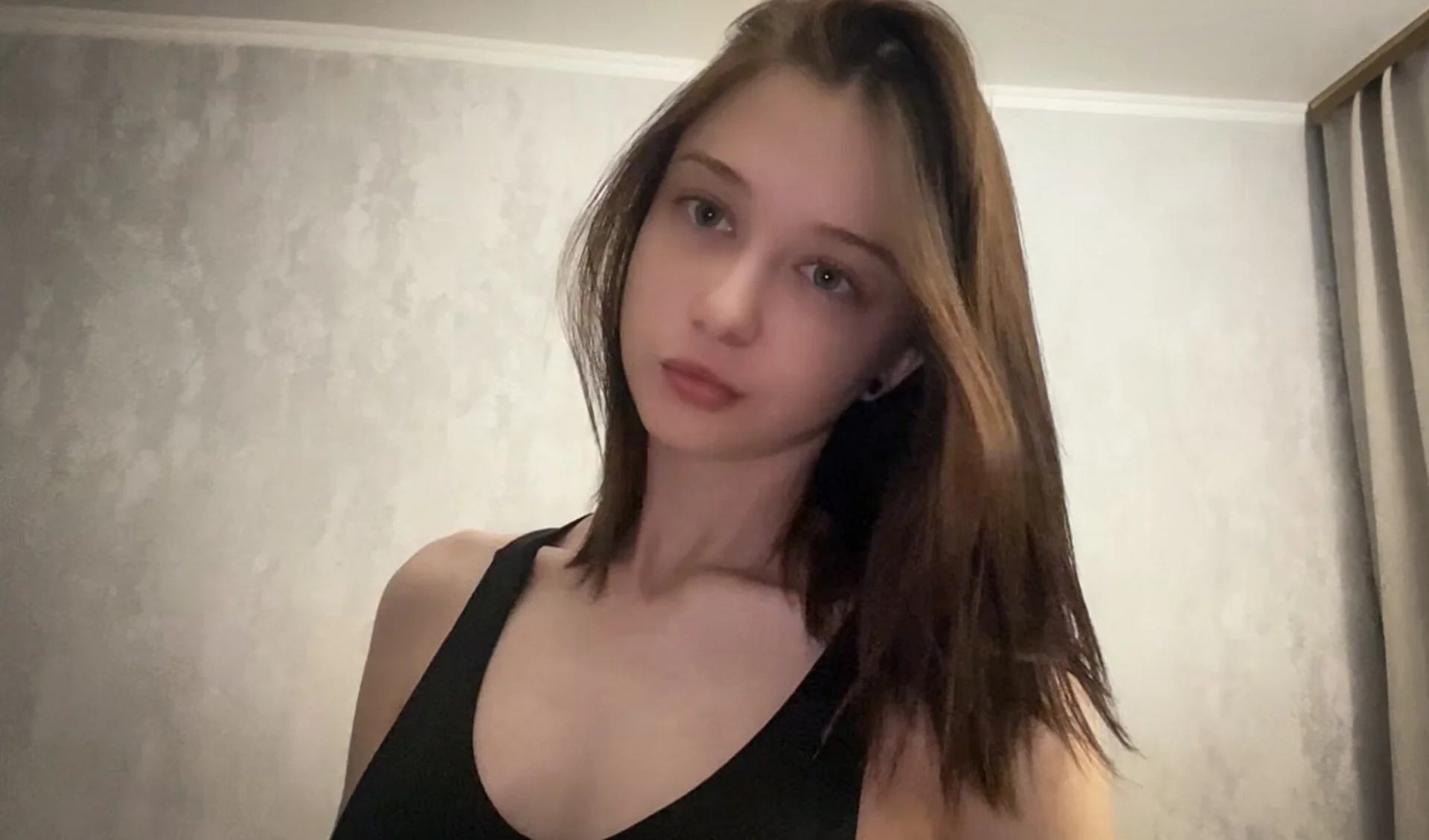 XXX Porn Photo of Nude MiraXS 2