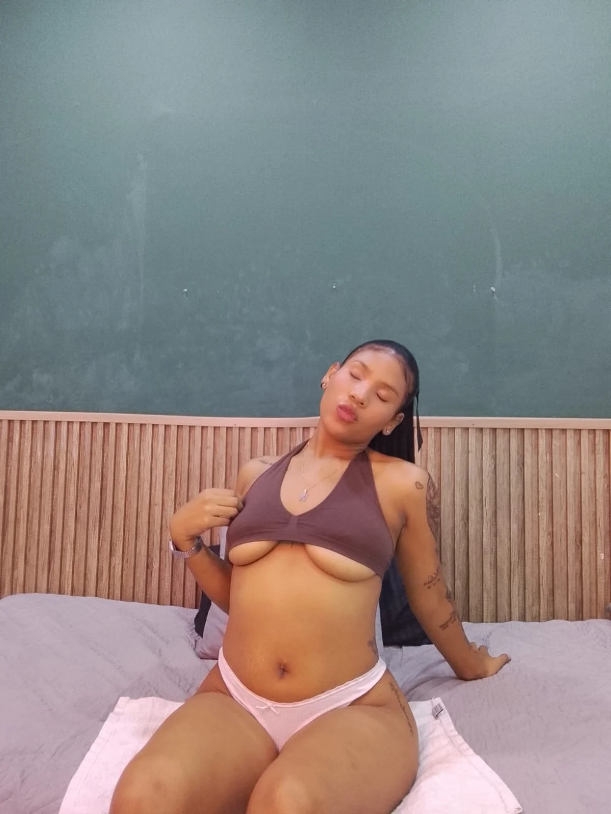XXX Porn Photo of Nude sex_melodyyy 6