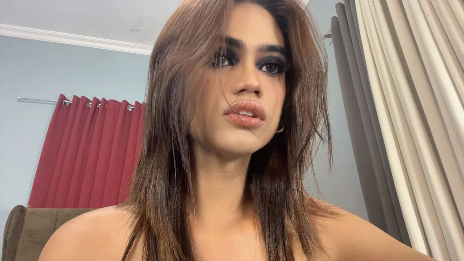 XXX Porn Photo of Nude 1HotAsianTS 6