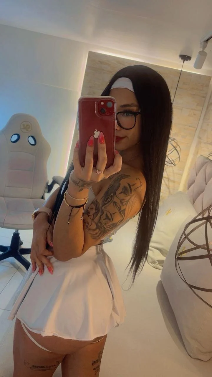XXX Porn Photo of Nude bella_novoa 16