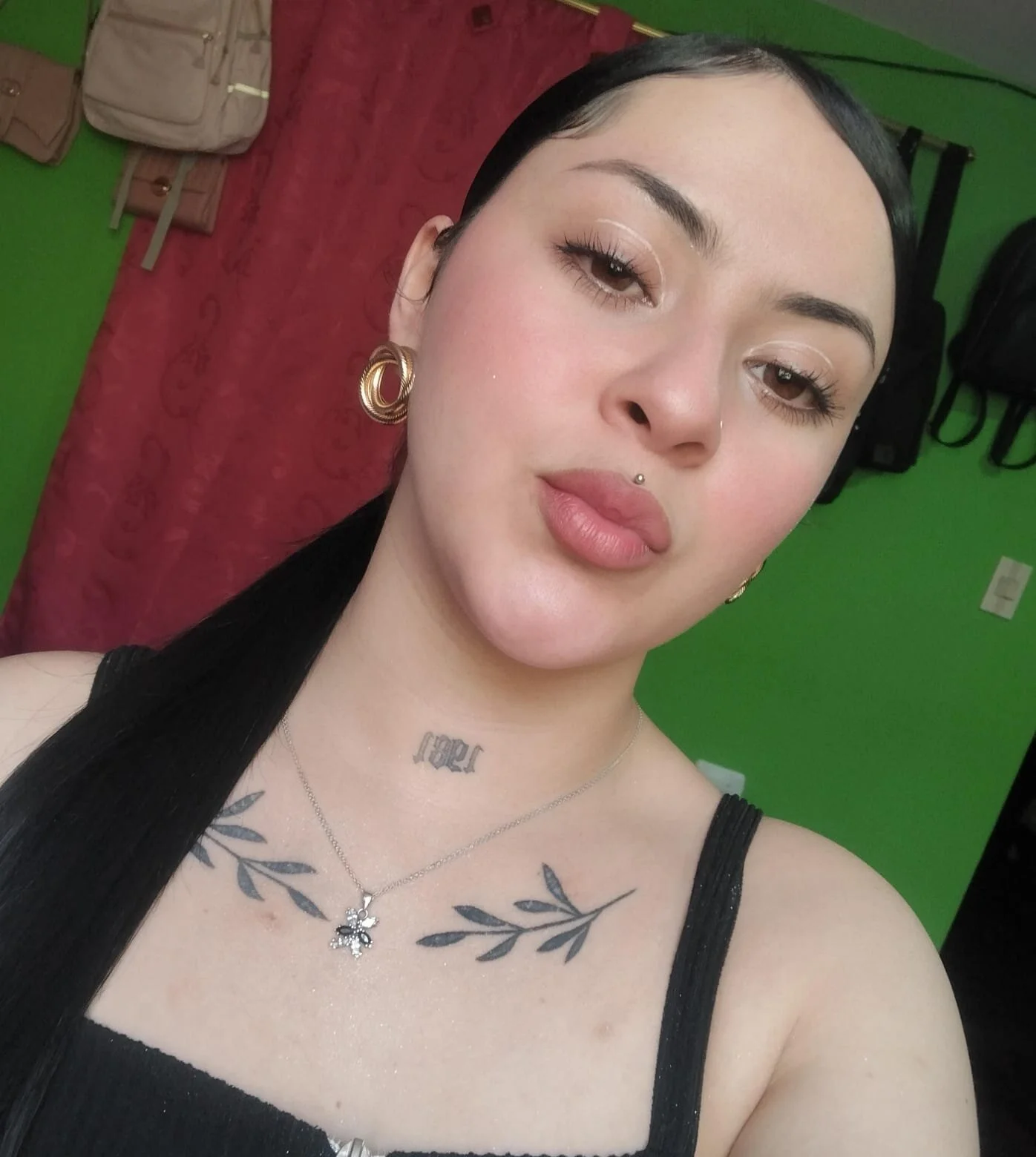 XXX Porn Photo of Nude Emmie_Hot 8