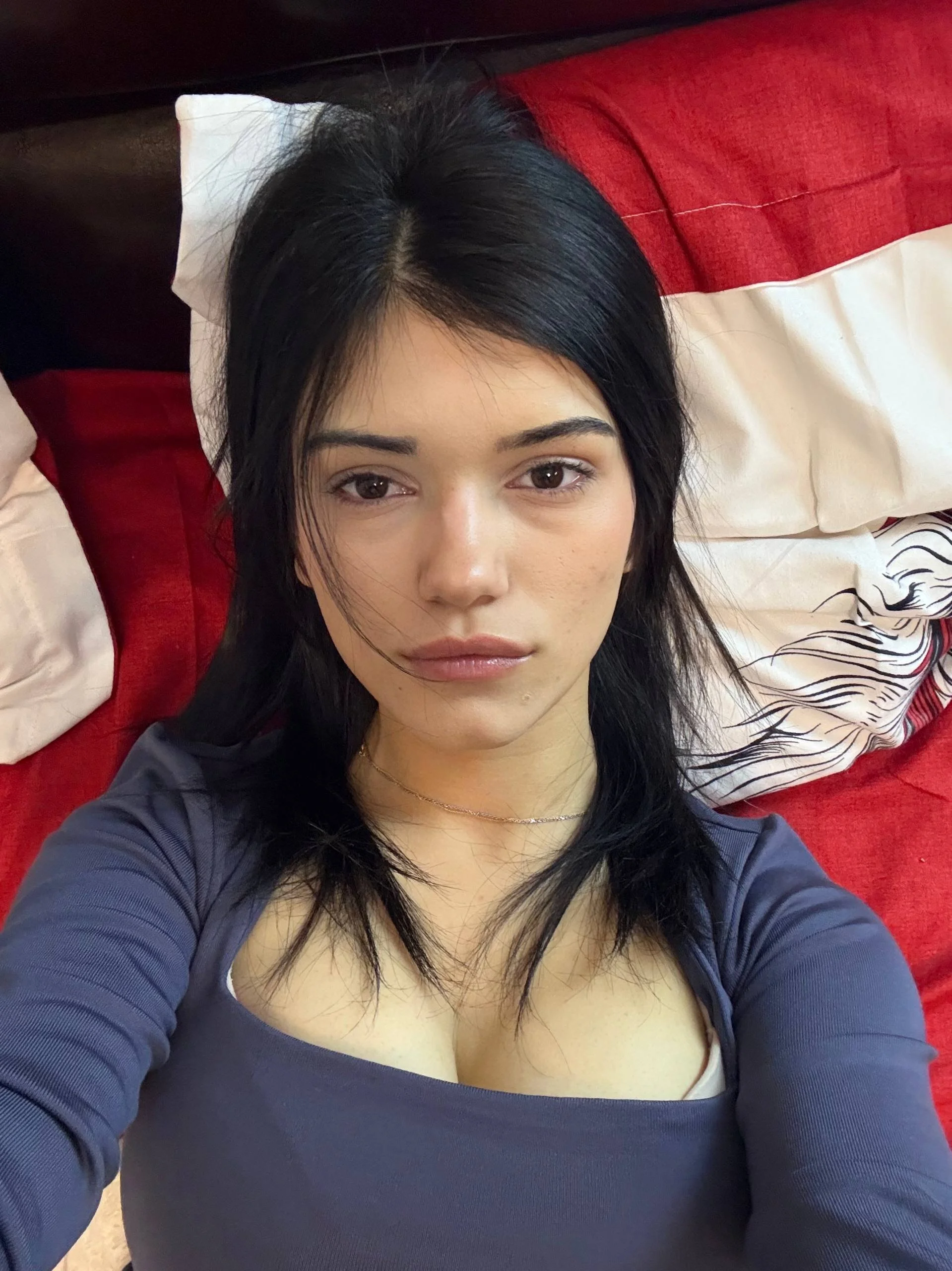 XXX Porn Photo of Nude HotMollyX 7