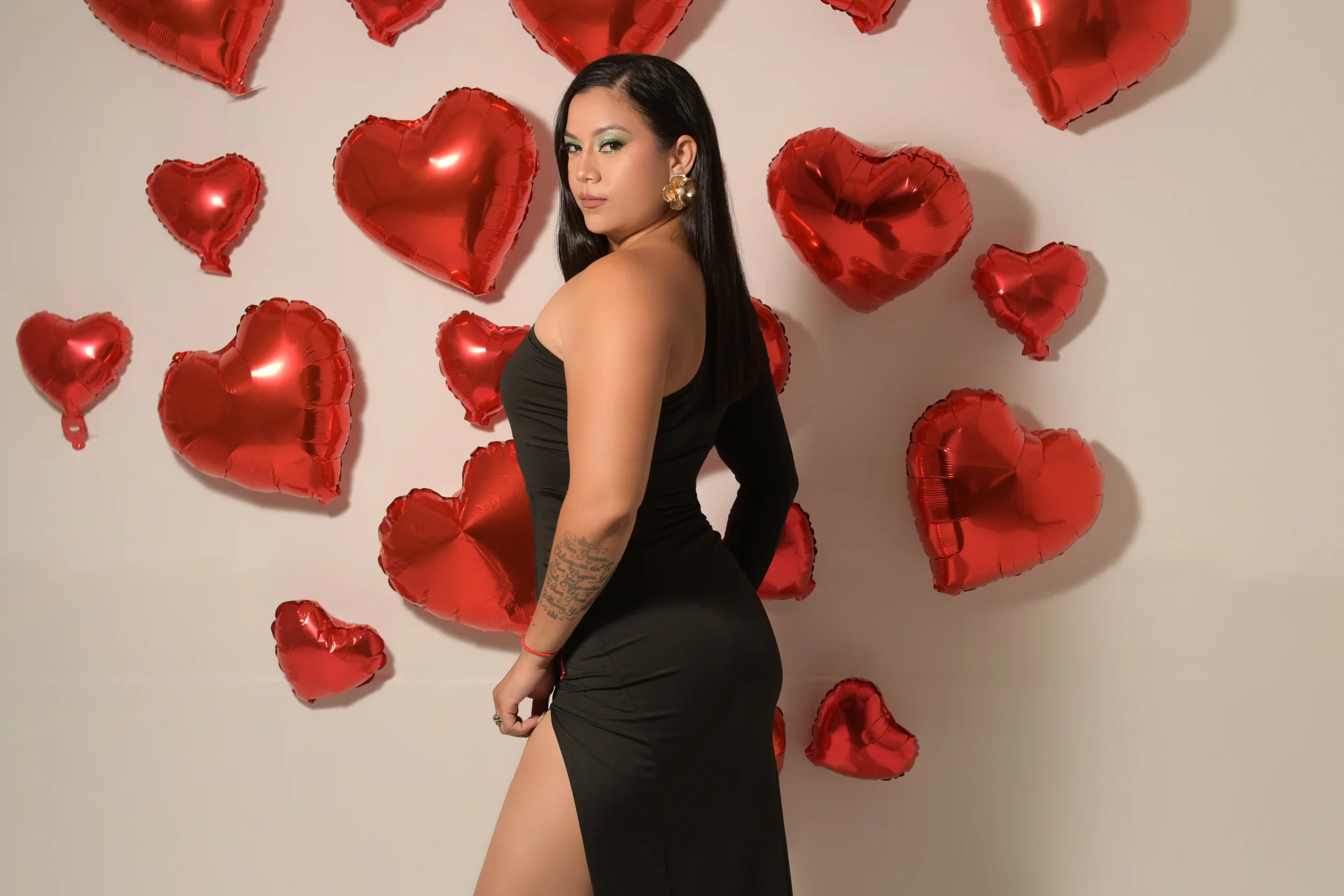 XXX Porn Photo of Nude LeilaHiuston 53