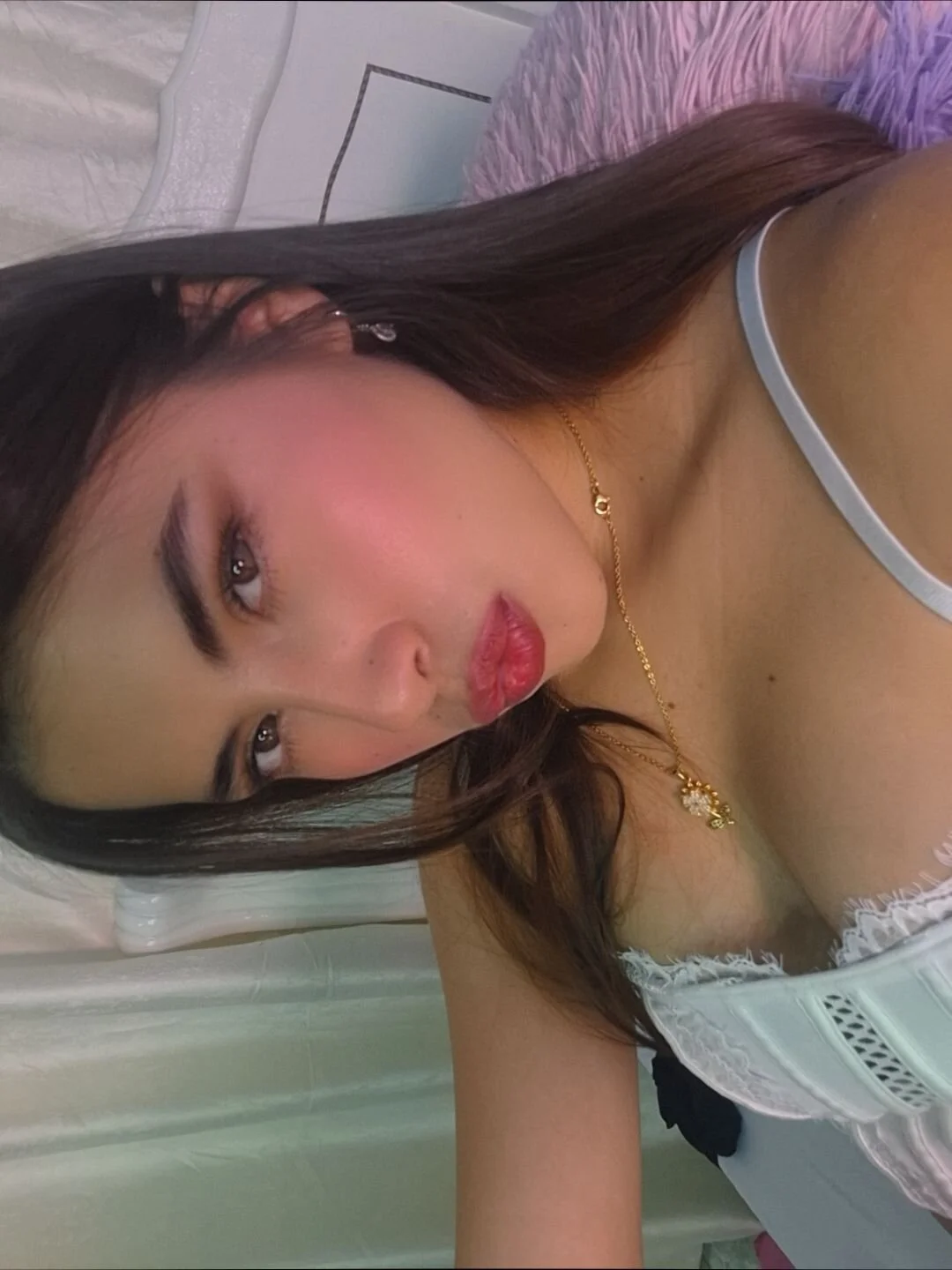 XXX Porn Photo of Nude Yessy_kiss 5