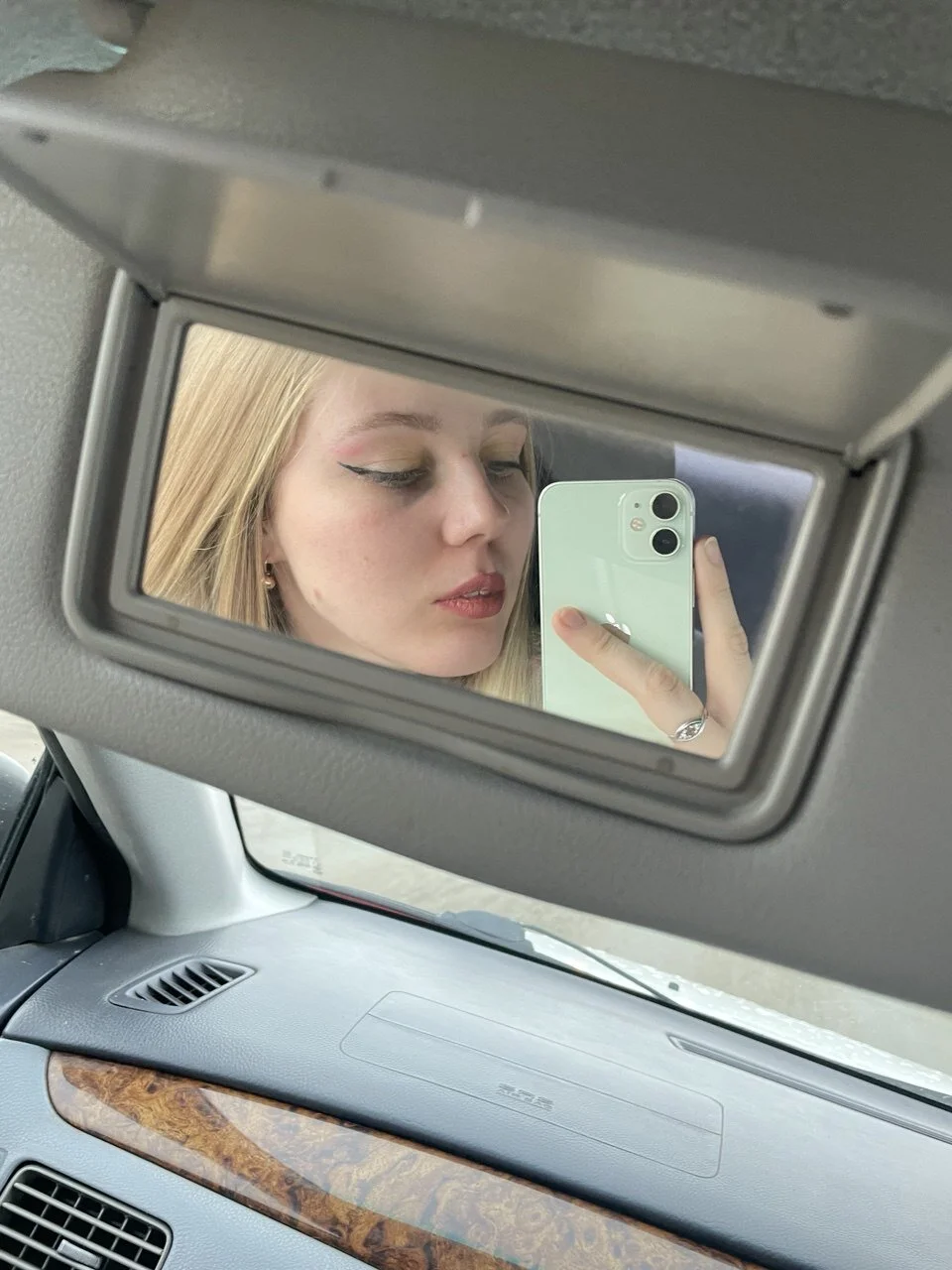 XXX Porn Photo of Nude VictoriaDeese 21