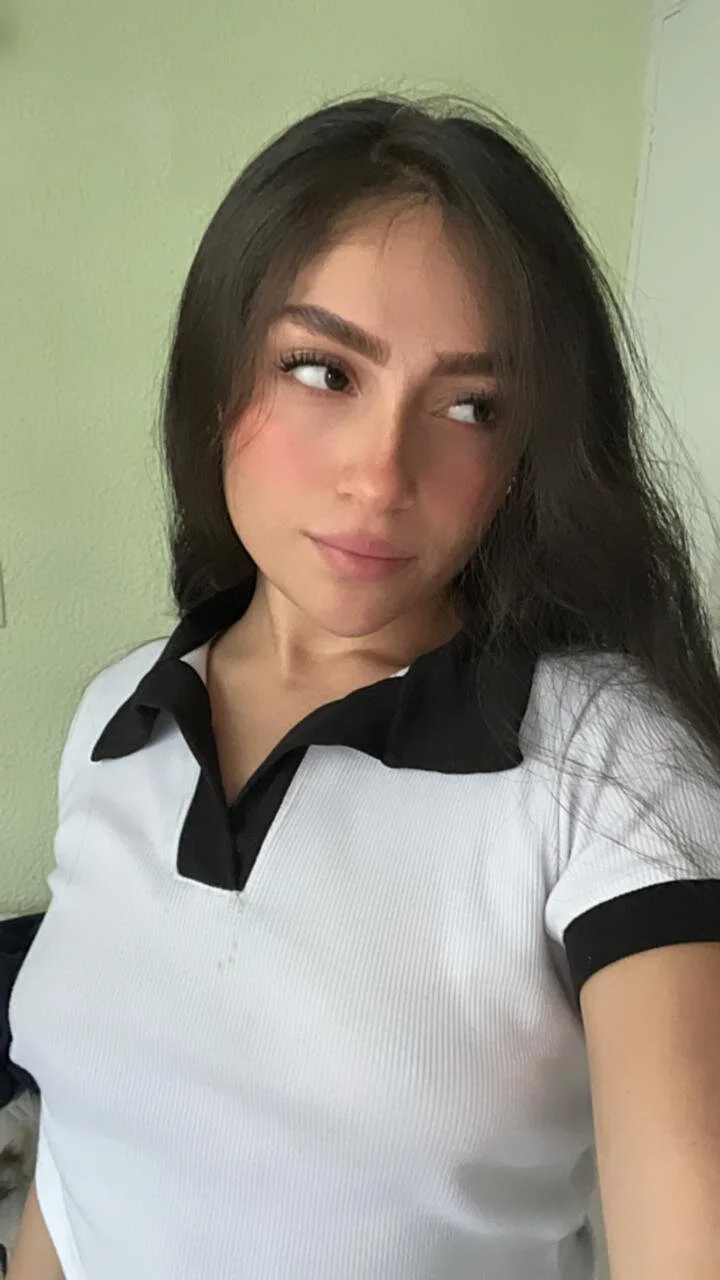 XXX Porn Photo of Nude Alyha_Cortes 1