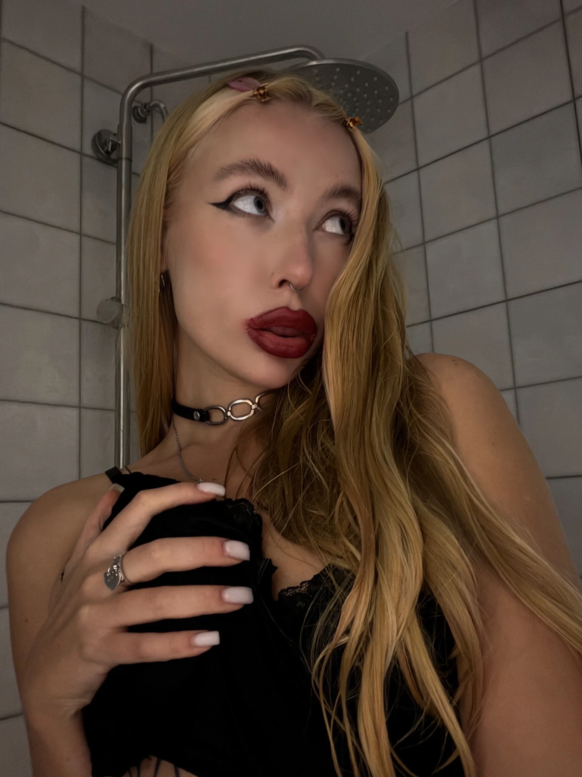 XXX Porn Photo of Nude Lizzy_meoww 1