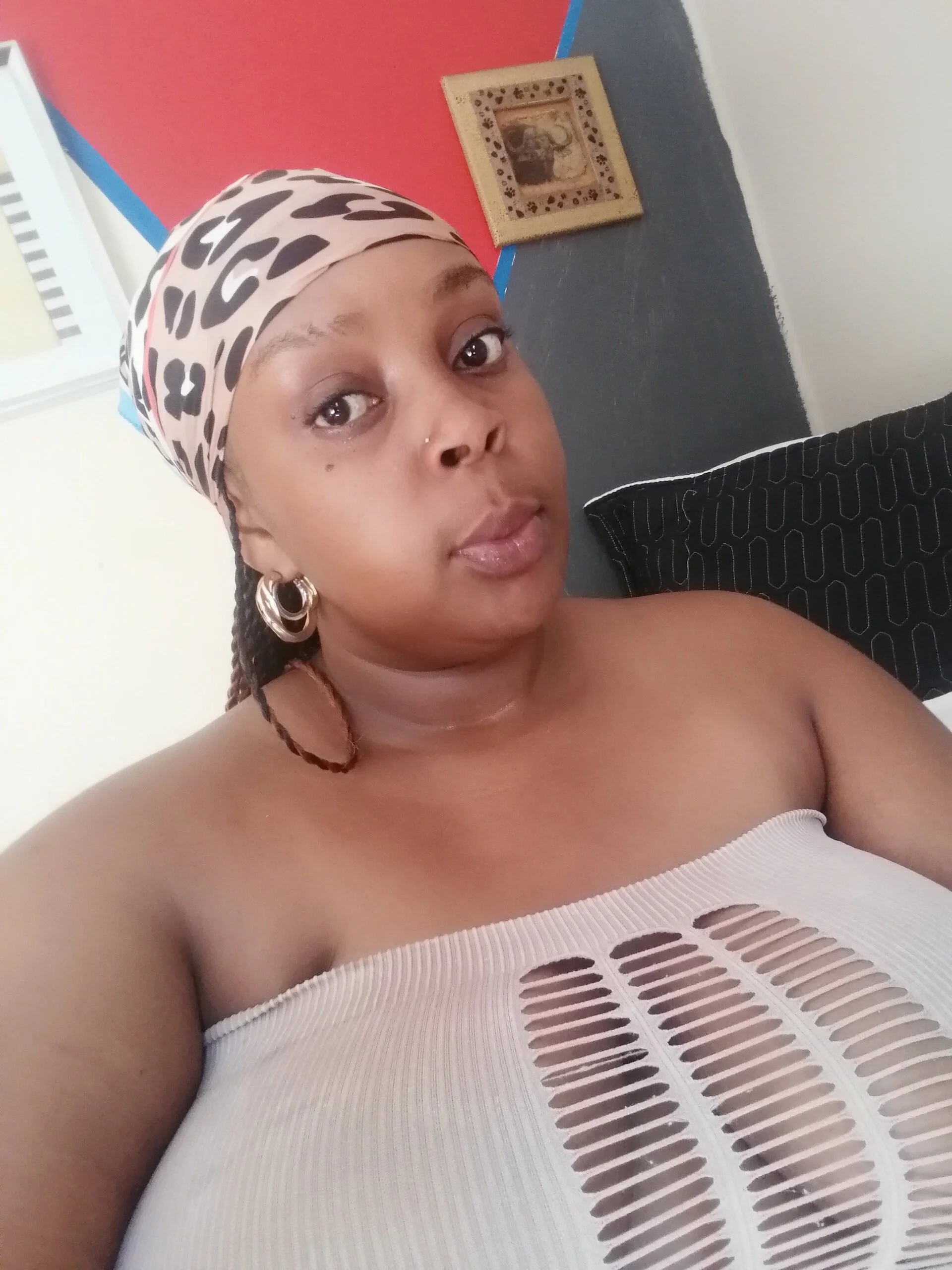 XXX Porn Photo of Nude ThickChocoDiva 1