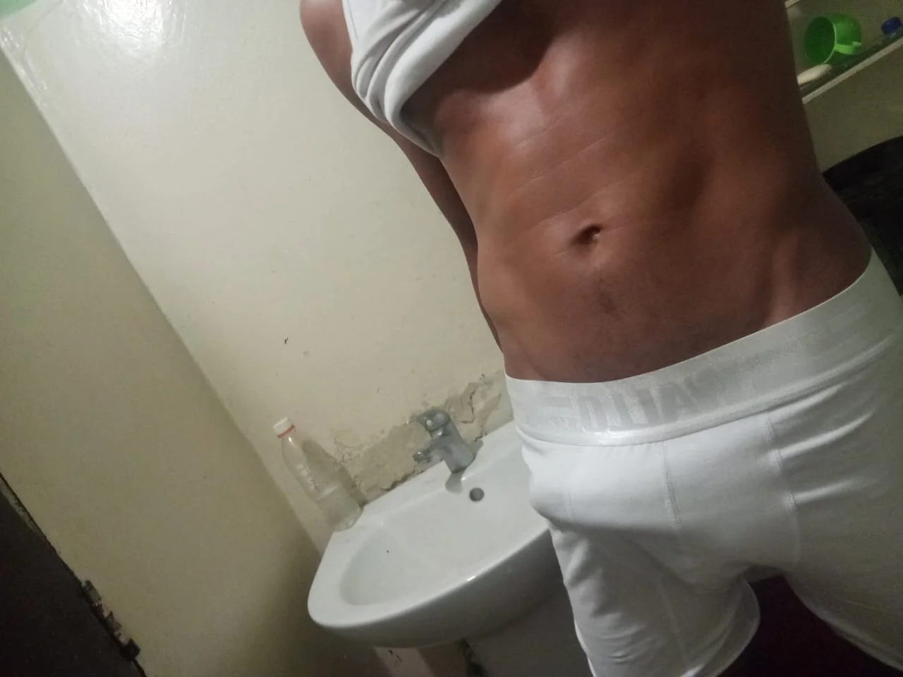 XXX Porn Photo of Nude blackhot22c 12
