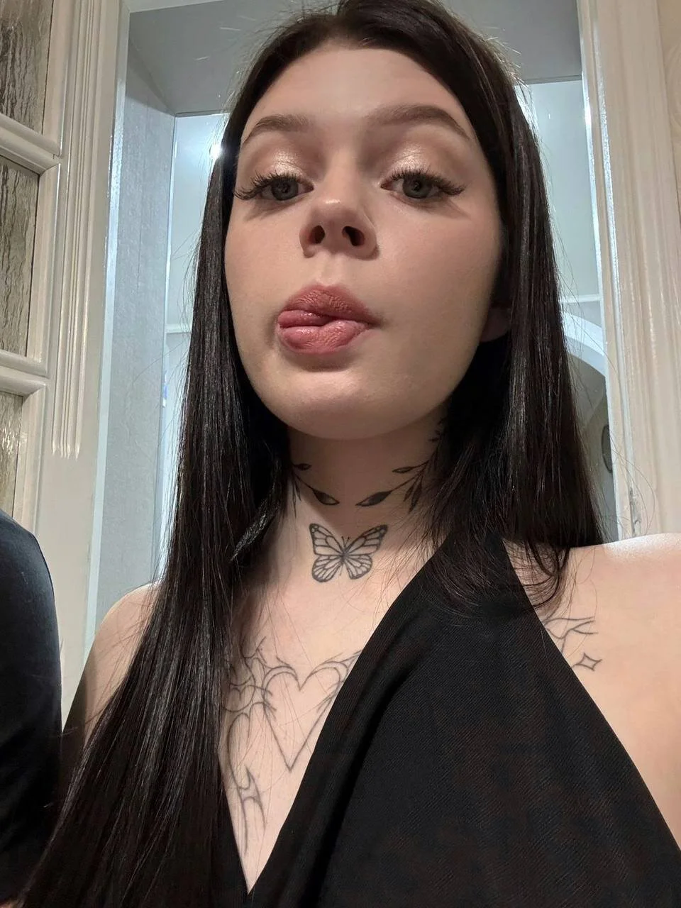 XXX Porn Photo of Nude ButterflyElina 5