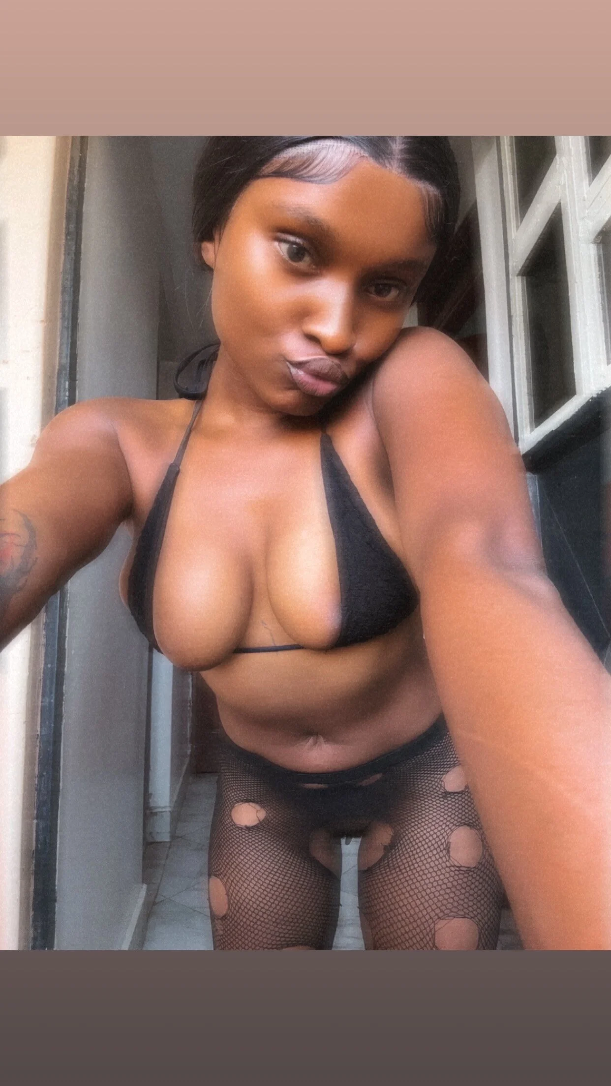 XXX Porn Photo of Nude Lil-shawrie 13