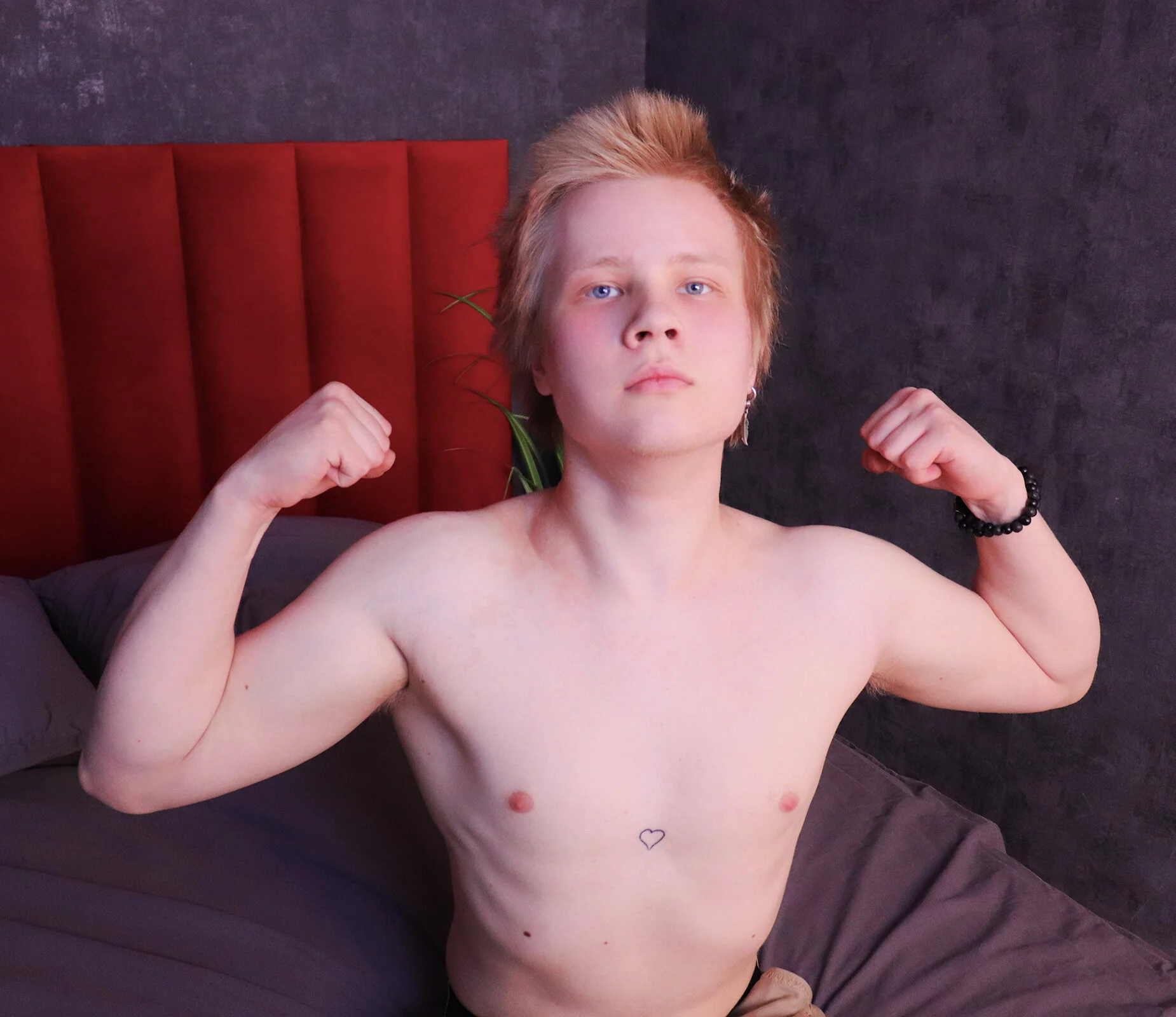 XXX Porn Photo of Nude Geks_Eles 4