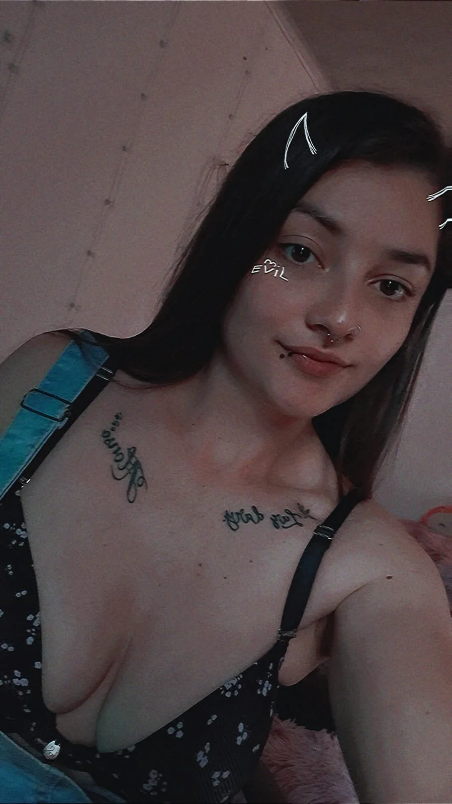 XXX Porn Photo of Nude Coralinne__ 19