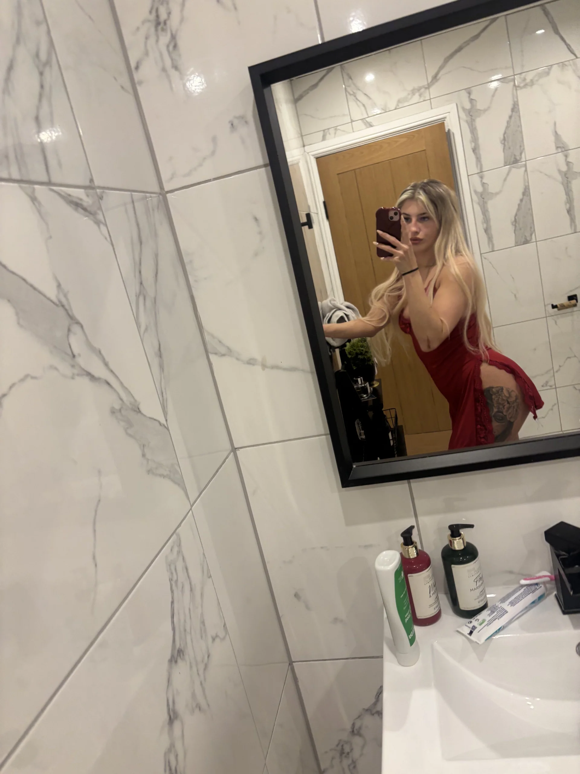 XXX Porn Photo of Nude BabyBluexox 15