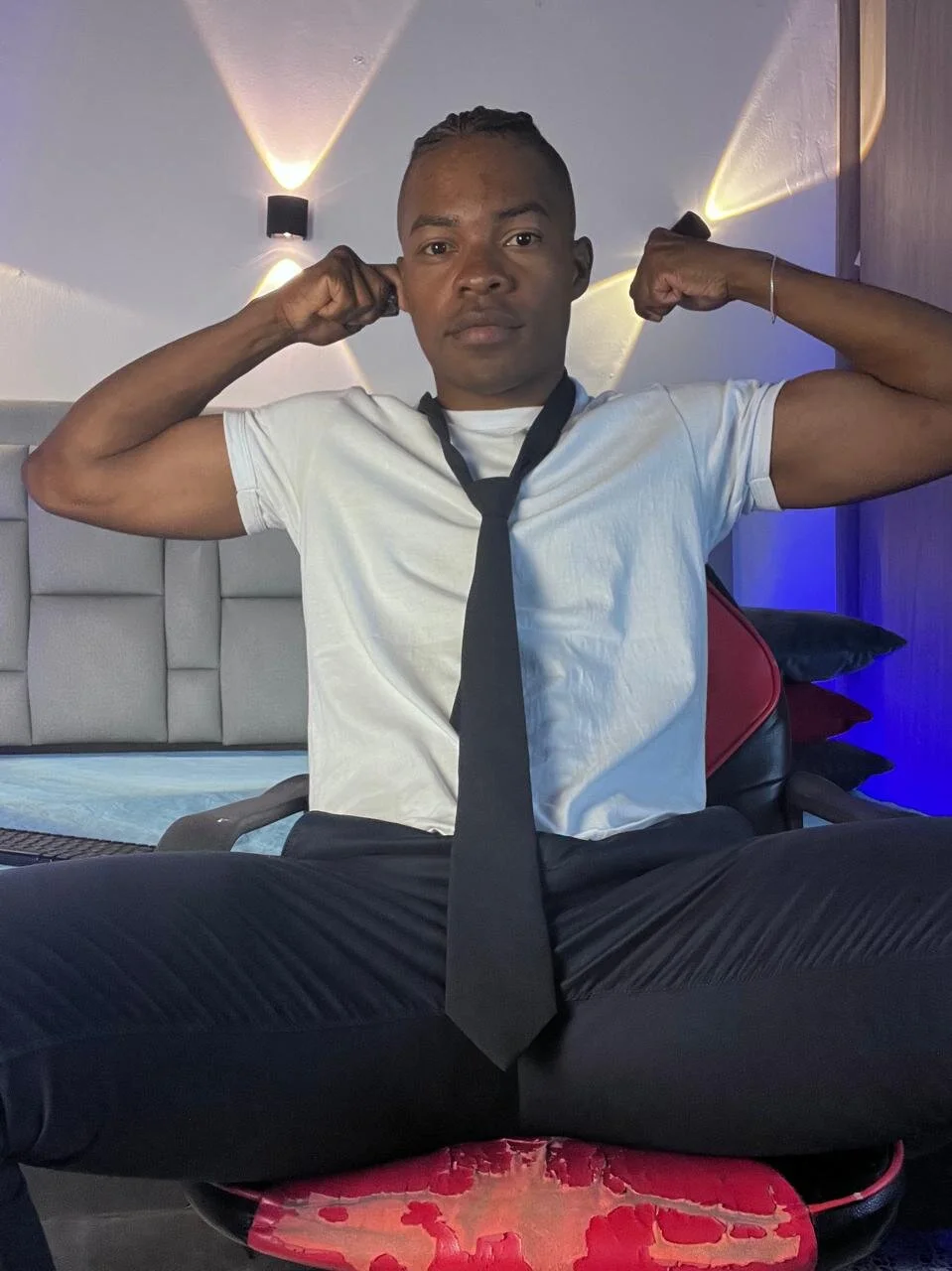 XXX Porn Photo of Nude JEFFREY_COTTOM 42