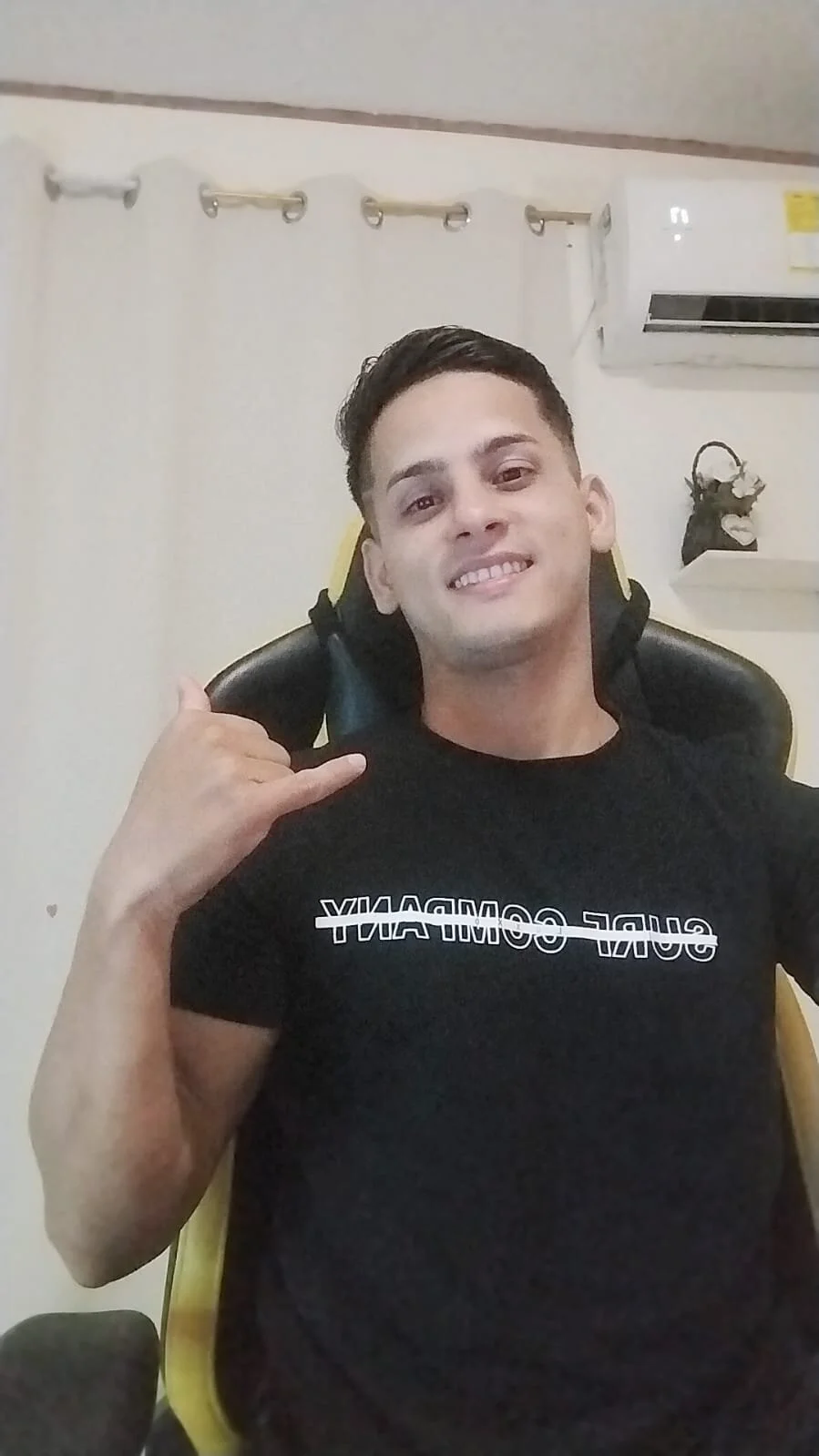 XXX Porn Photo of Nude sexy_andres01 1
