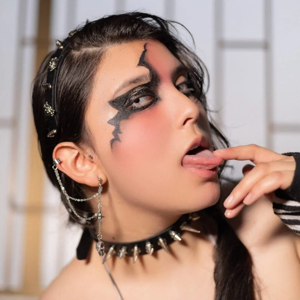 XXX Porn Photo of Nude mikaskullcs 1