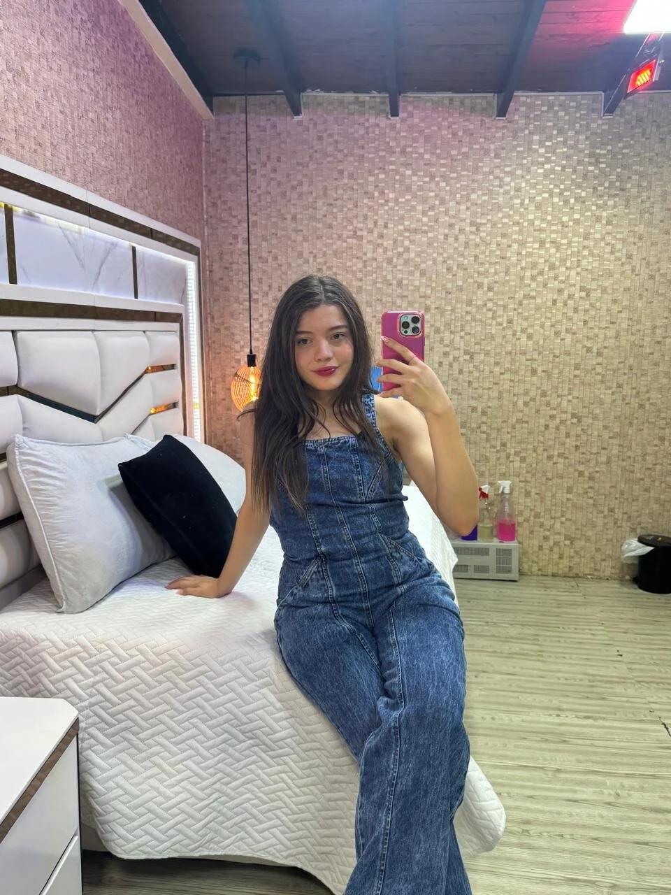 XXX Porn Photo of Nude celestte_evans_1 11