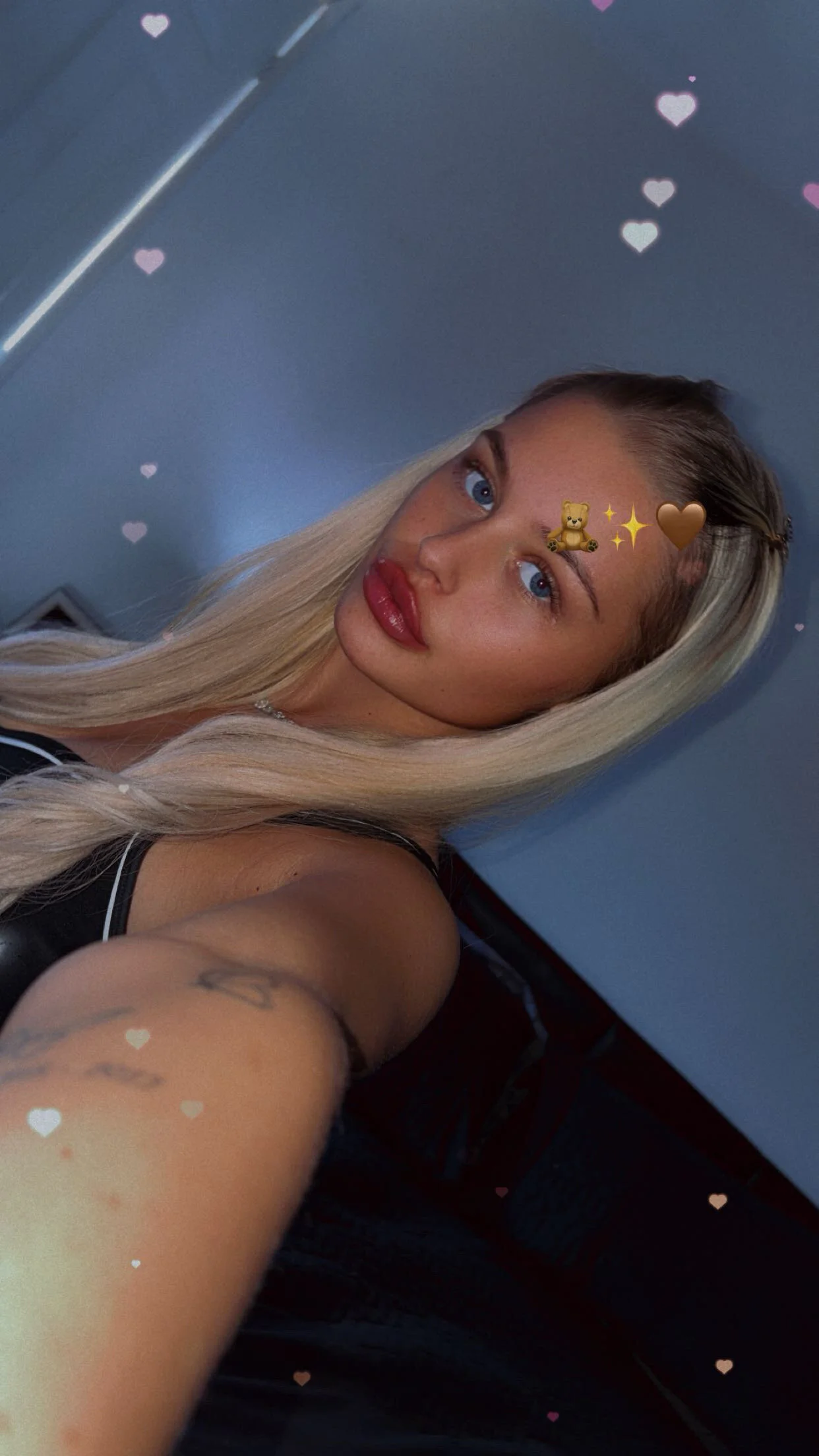 XXX Porn Photo of Nude Blondemysteryy 5