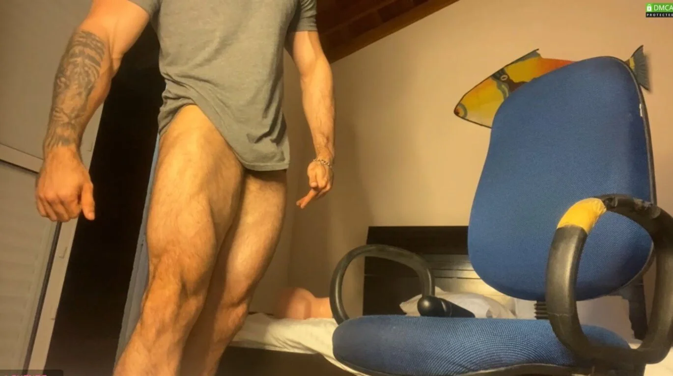 XXX Porn Photo of Nude Lucasfit24 31