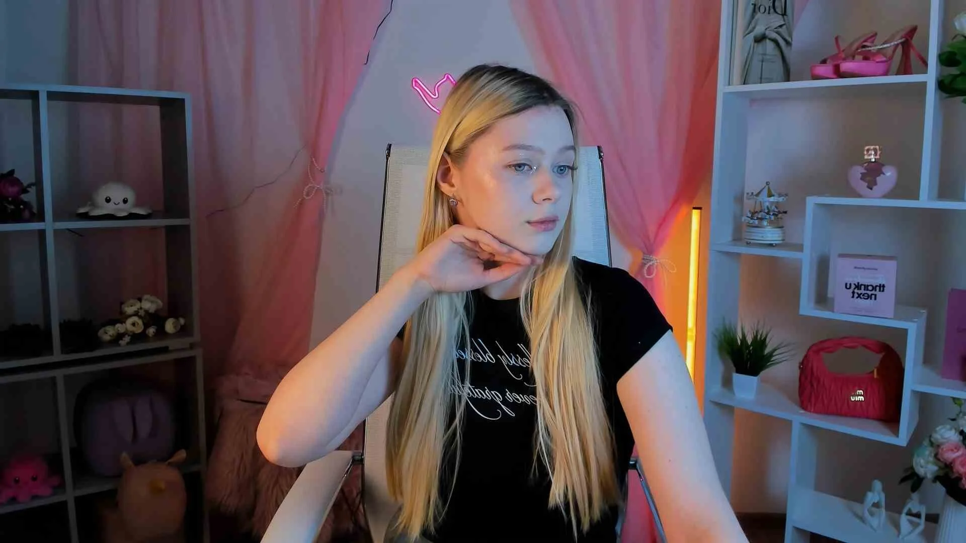 XXX Porn Photo of Nude CelestineMauriac 9