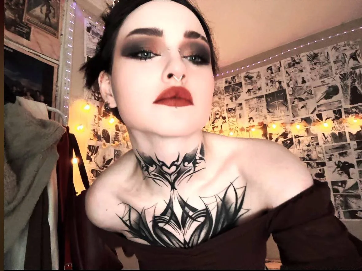 XXX Porn Photo of Nude MollyKissy 5